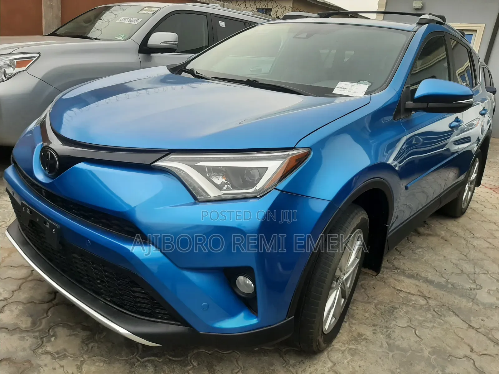 Toyota RAV4 Limited AWD (2.5L 4cyl 6A) 2016 Blue