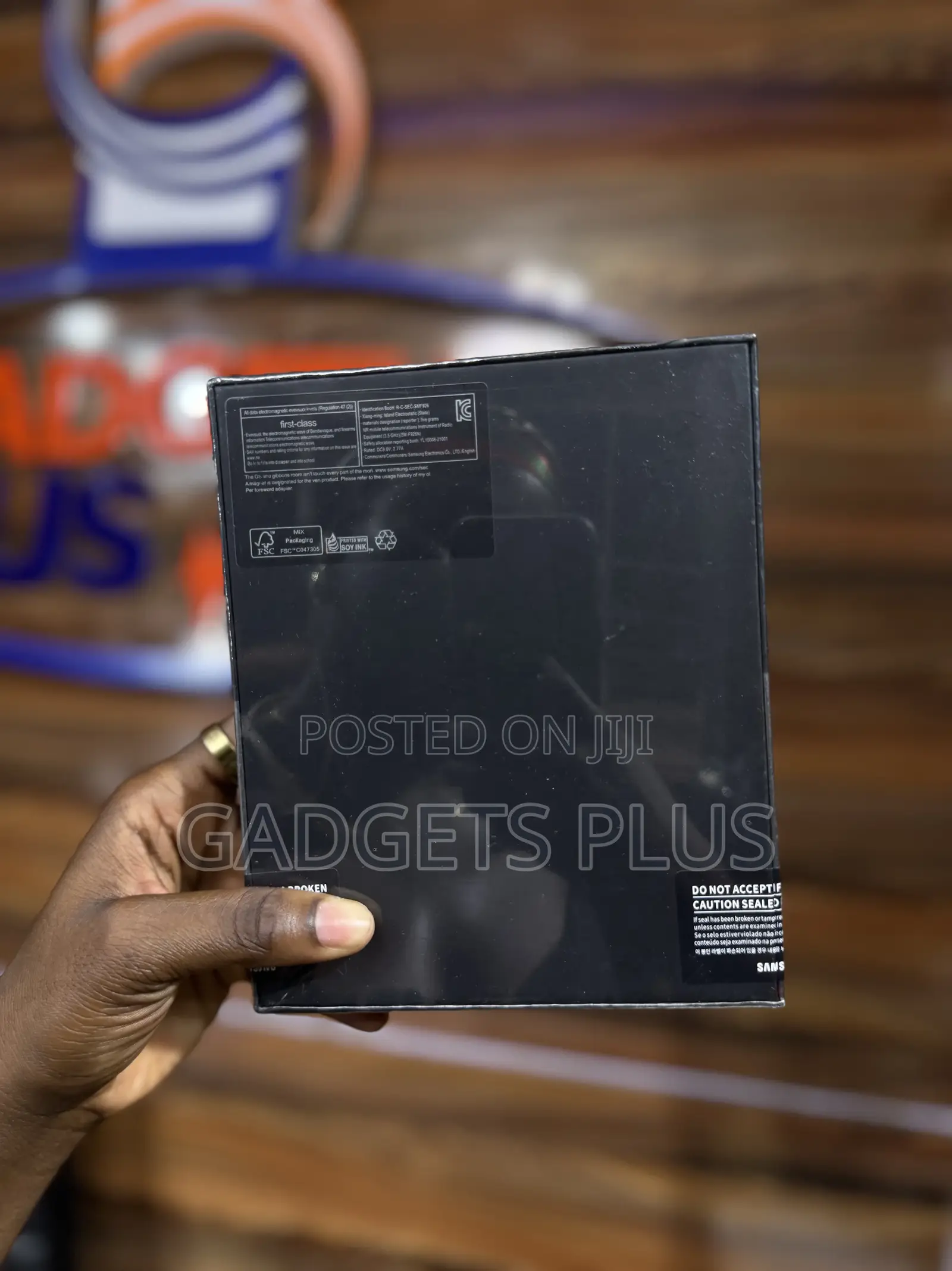 New Samsung Galaxy Z Fold 3 256 GB Black