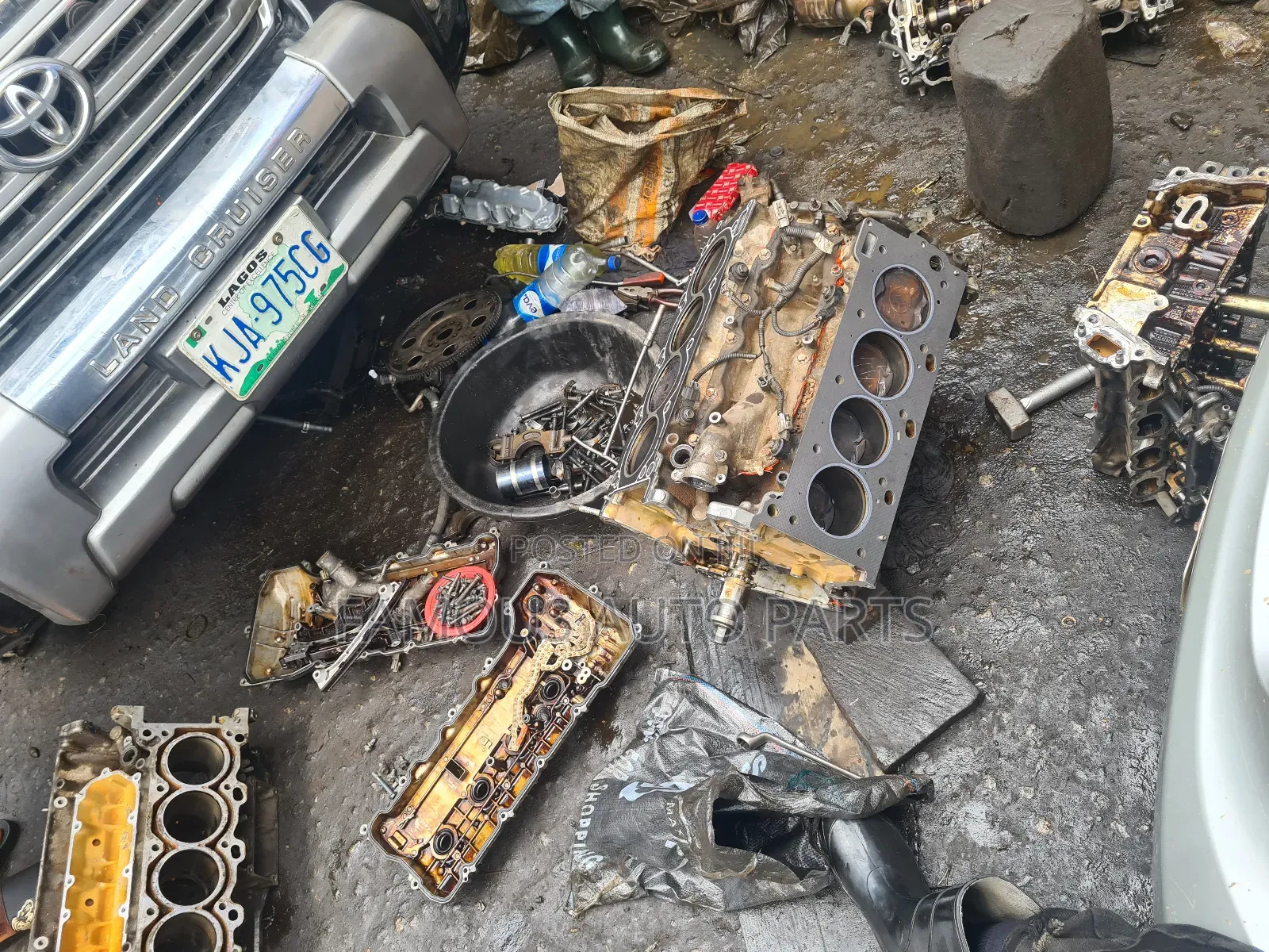 Toyota Land Cruiser V8 Blocks  and Top
