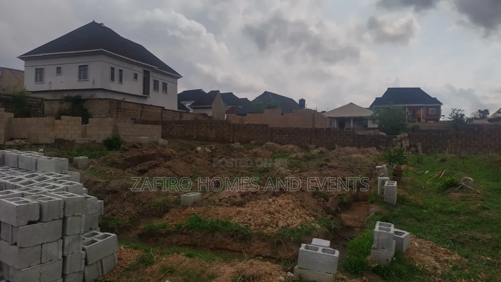 Lovely 1 Plot of Land Near T Junction Elebu Off Akala Expres