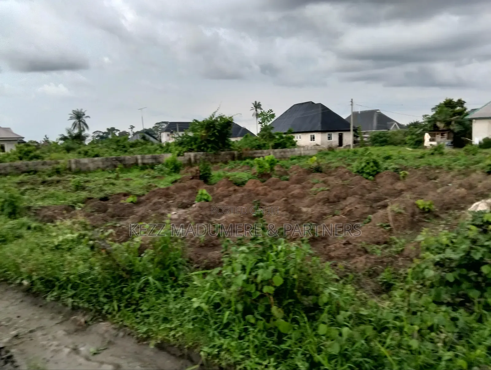 For Sale: 21⁄2 Plots at Rumuekini,Near Opm Headquarters,