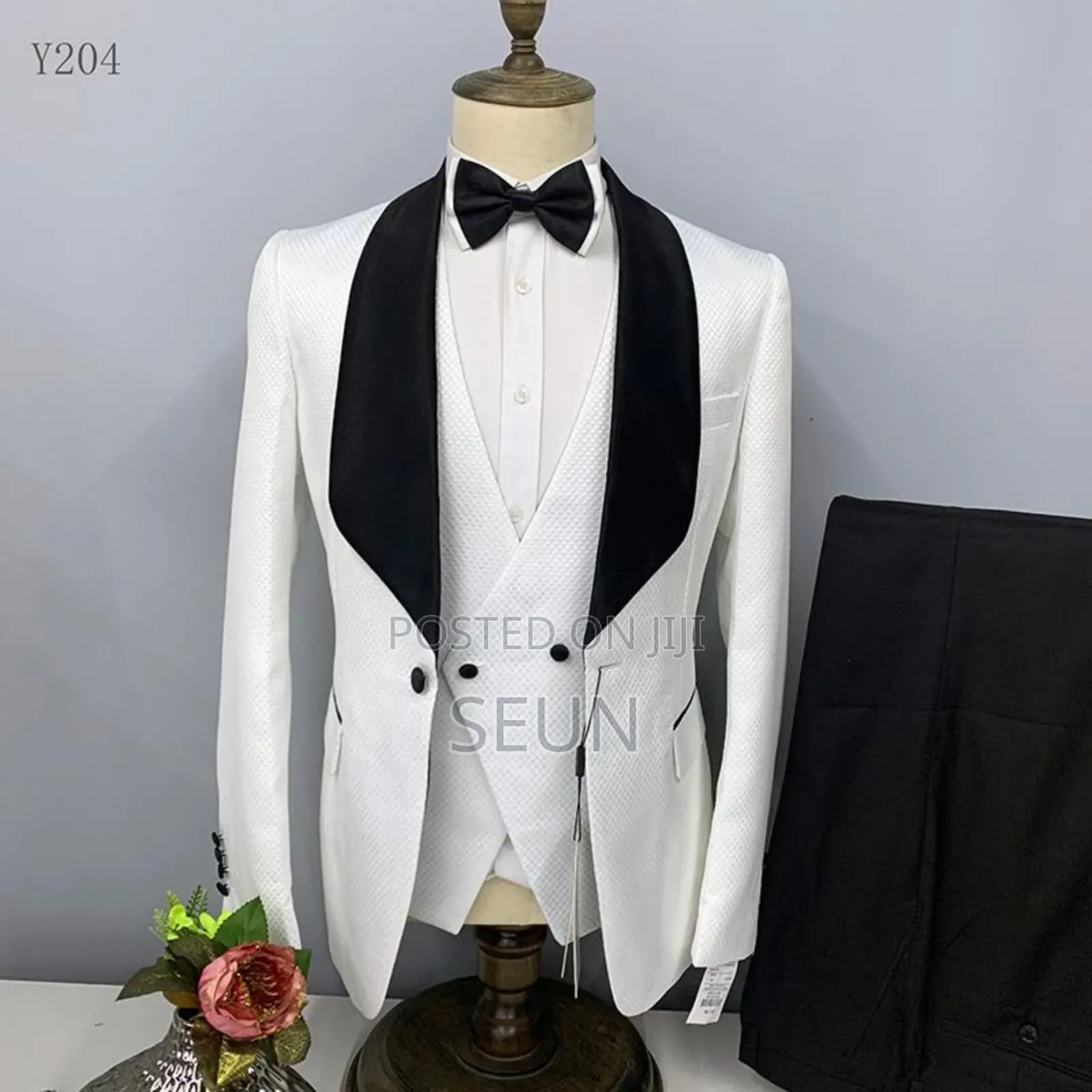 Classy Men Suit for Rent