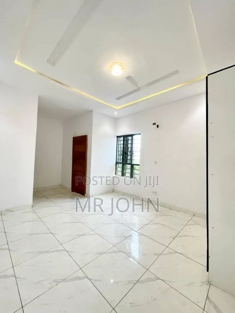 3bdrm Duplex in Bj Pr, Lekki for sale