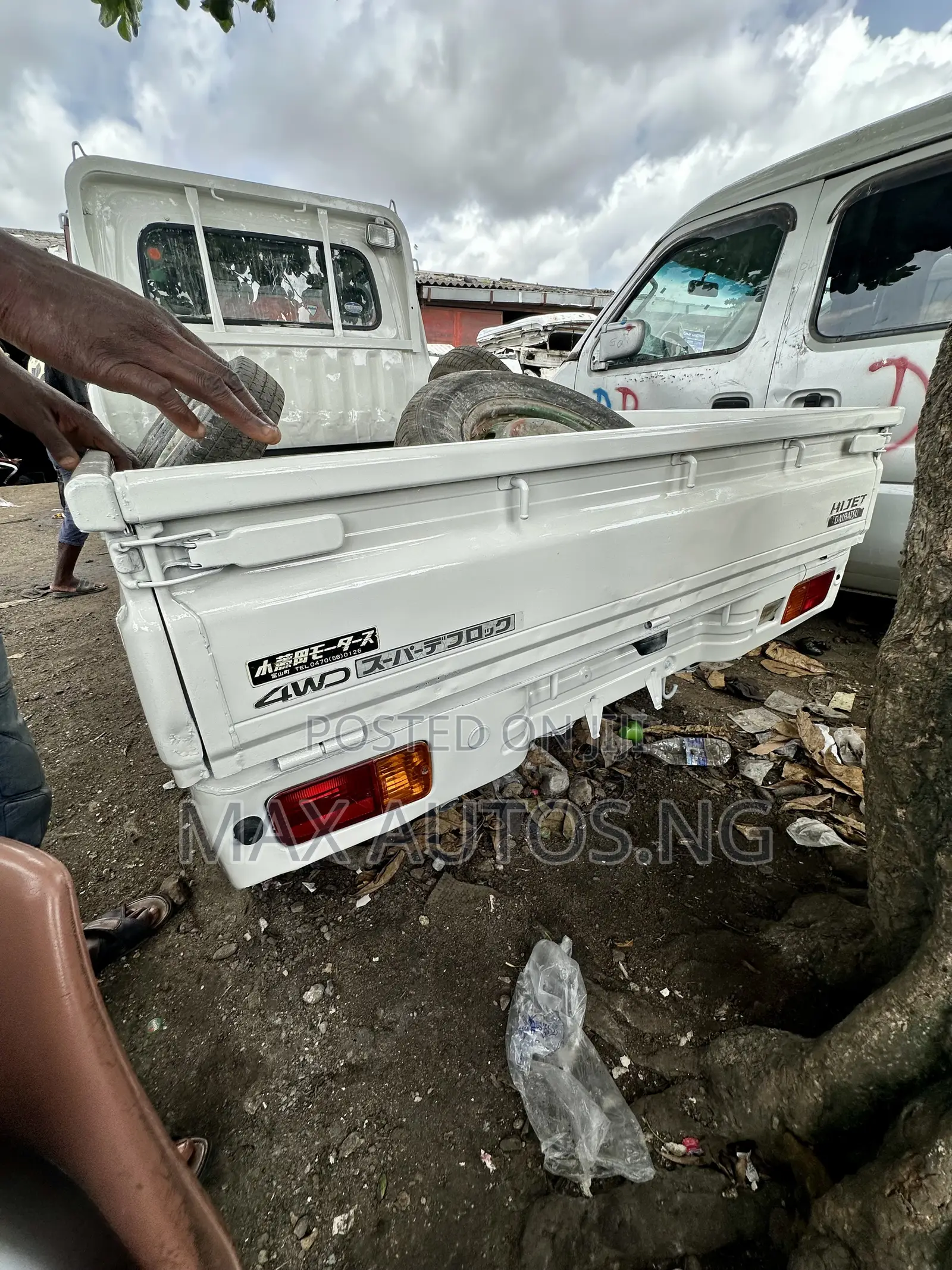 Daihatsu Hijet Truck 2012 White