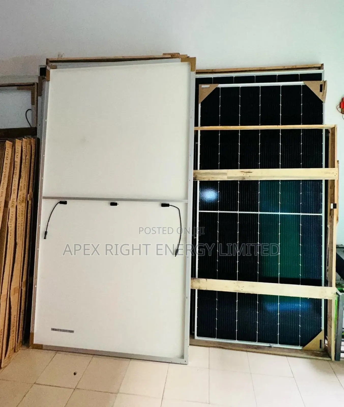 670watts Canadian Mono Crystalline Panel 144 Cells