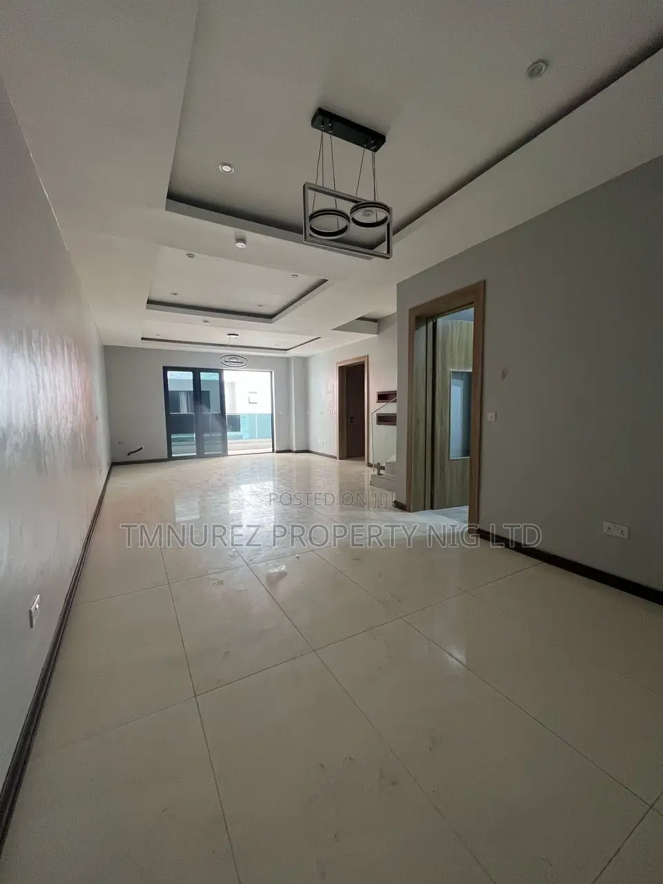 4bdrm Duplex in Admiralty, Lekki Phase 1 for rent