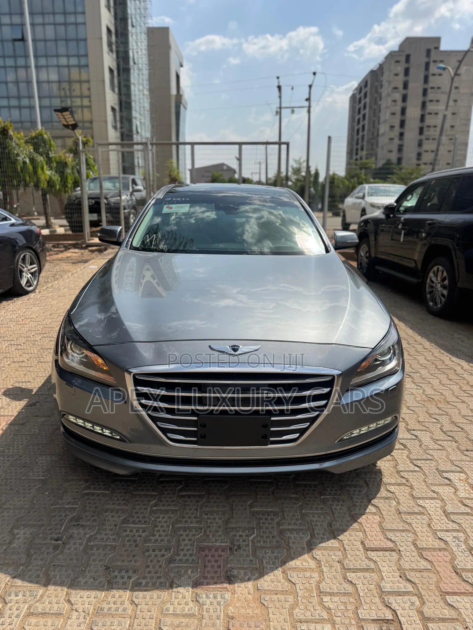 Hyundai Genesis 2016 Gray