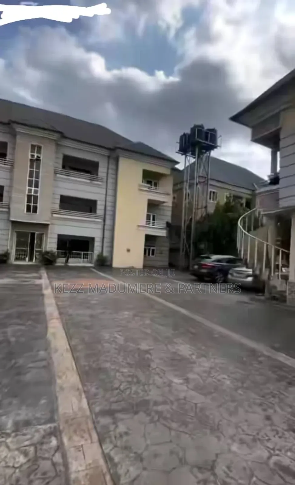 9bdrm Block of Flats in Ada George Port for sale
