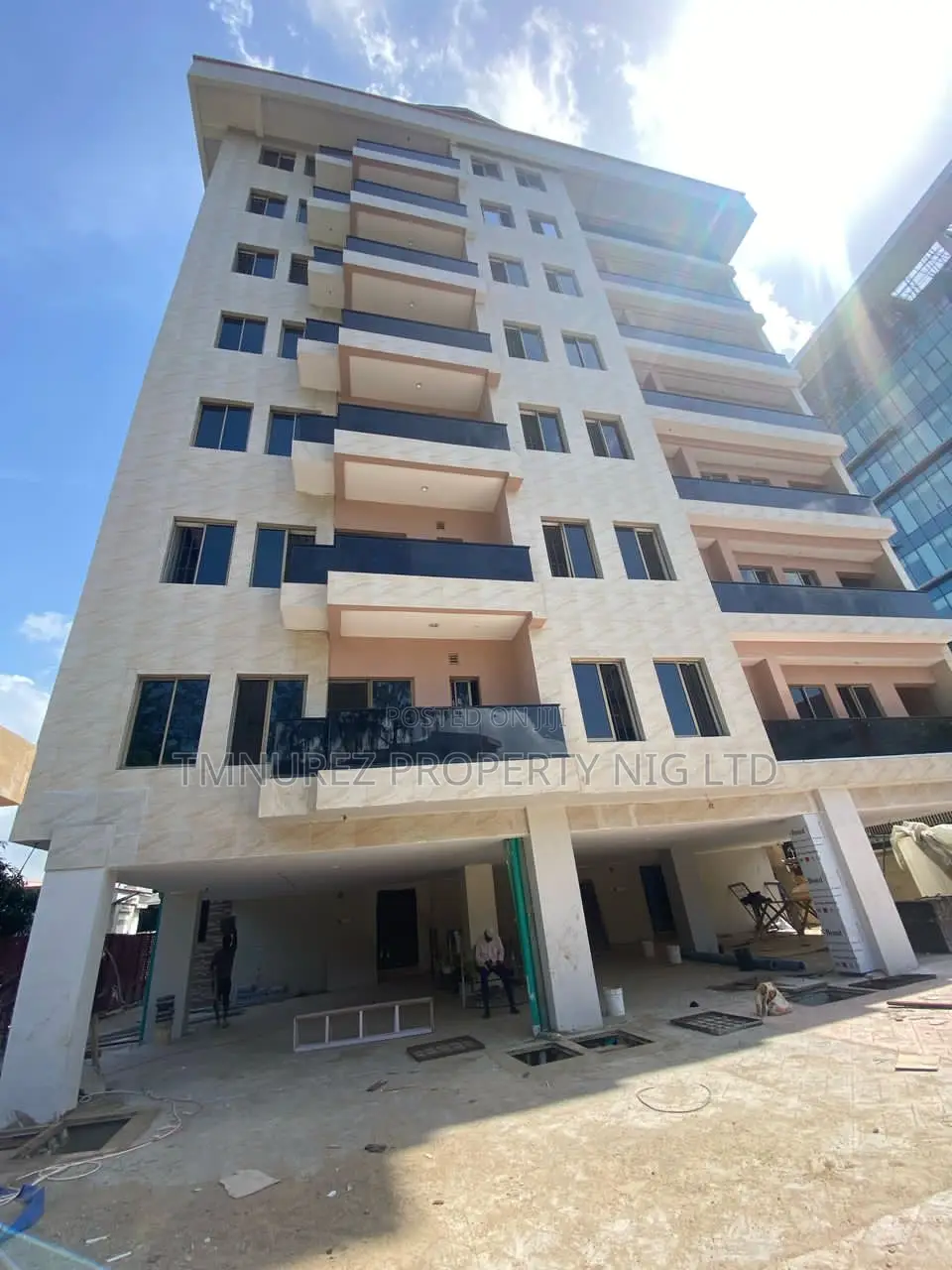3bdrm Apartment in Victoria Island for rent