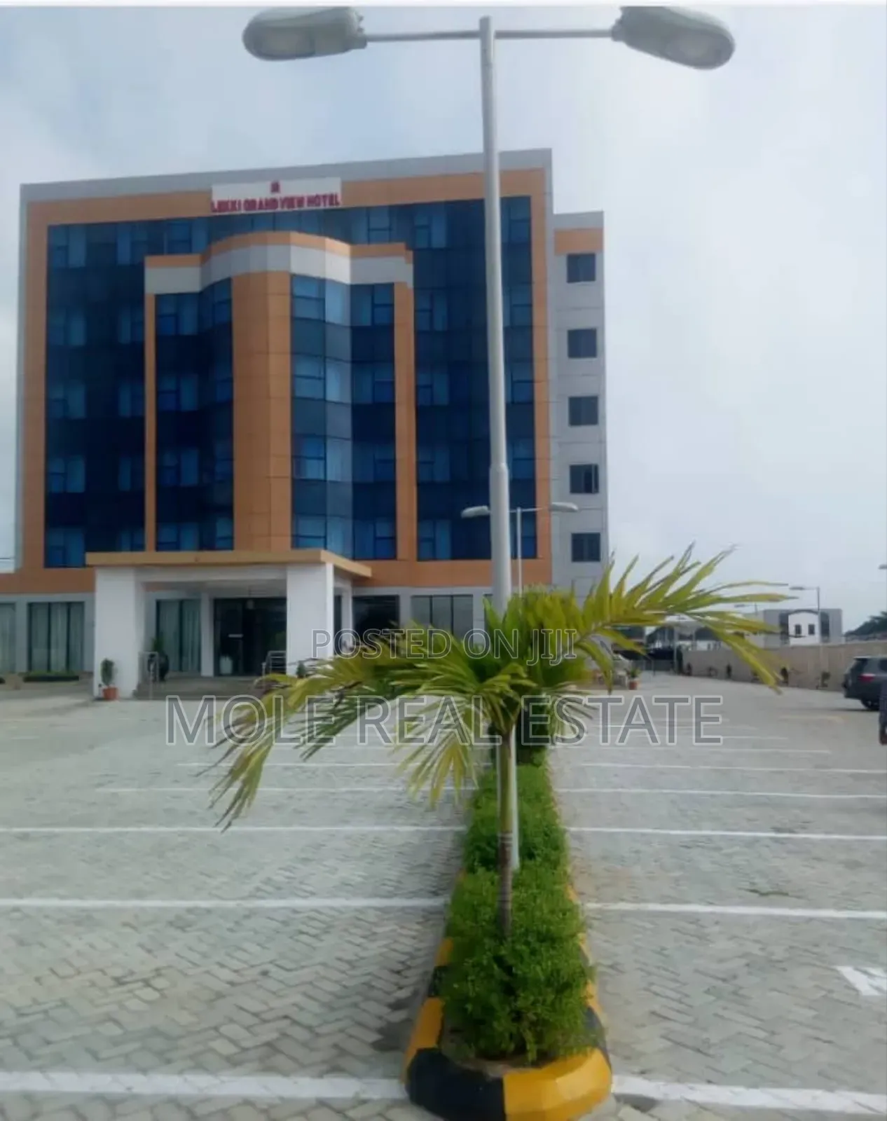 Luxery 72 Rooms Suites Along Leki Epe Highway