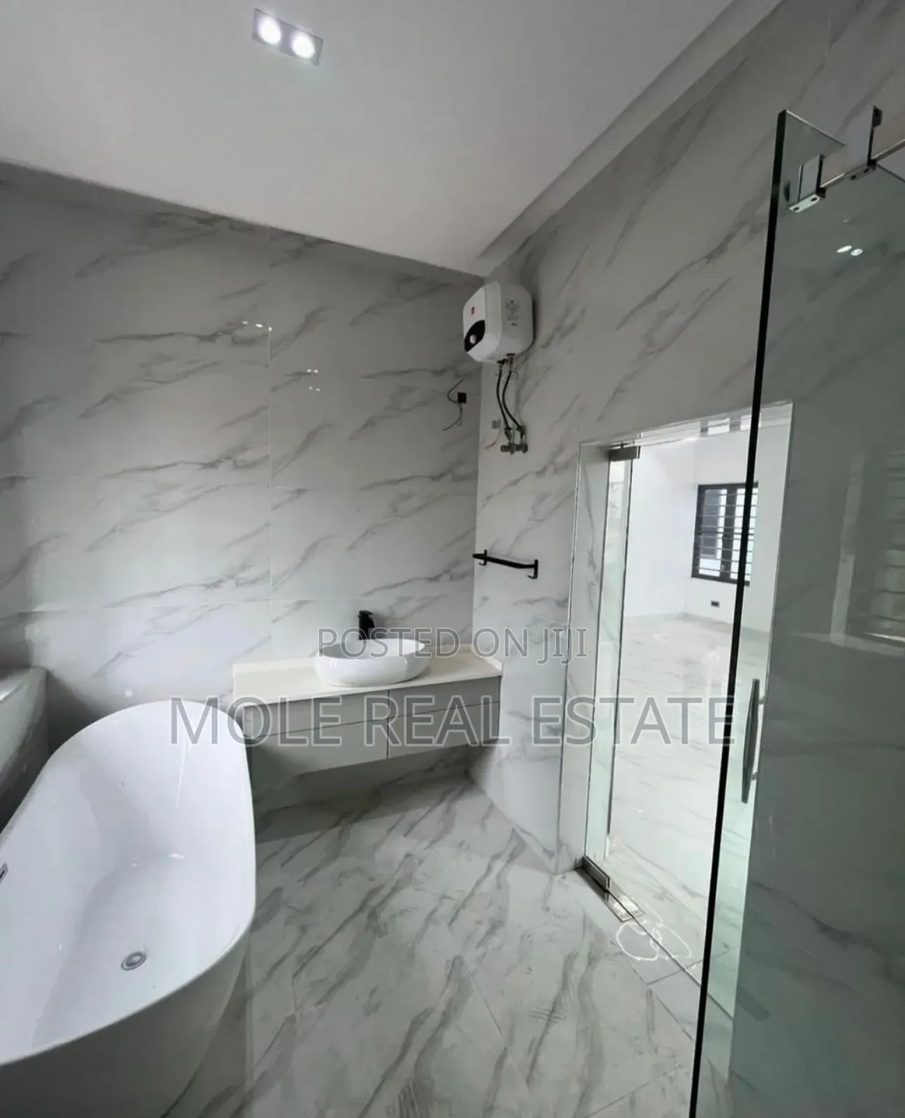 Luxery 72 Rooms Suites Along Leki Epe Highway