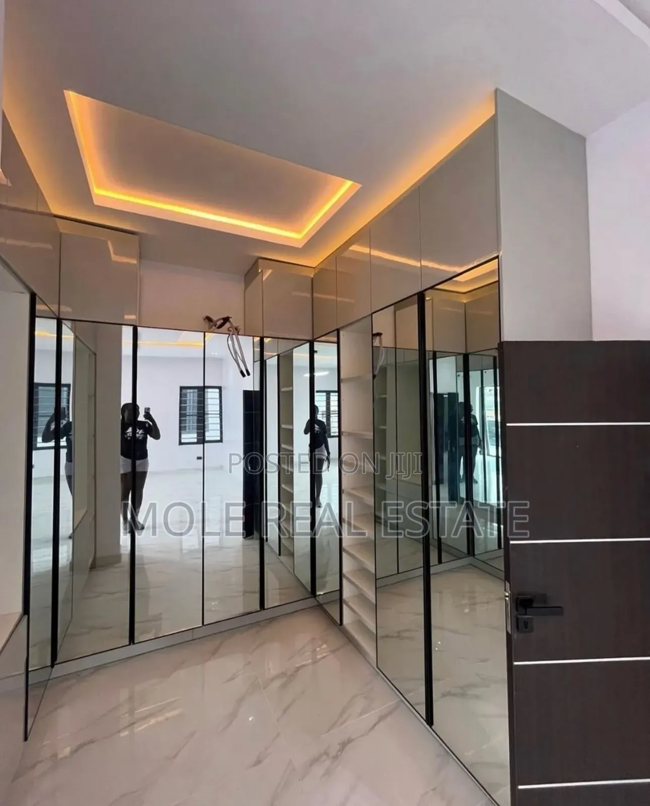 Luxery 72 Rooms Suites Along Leki Epe Highway