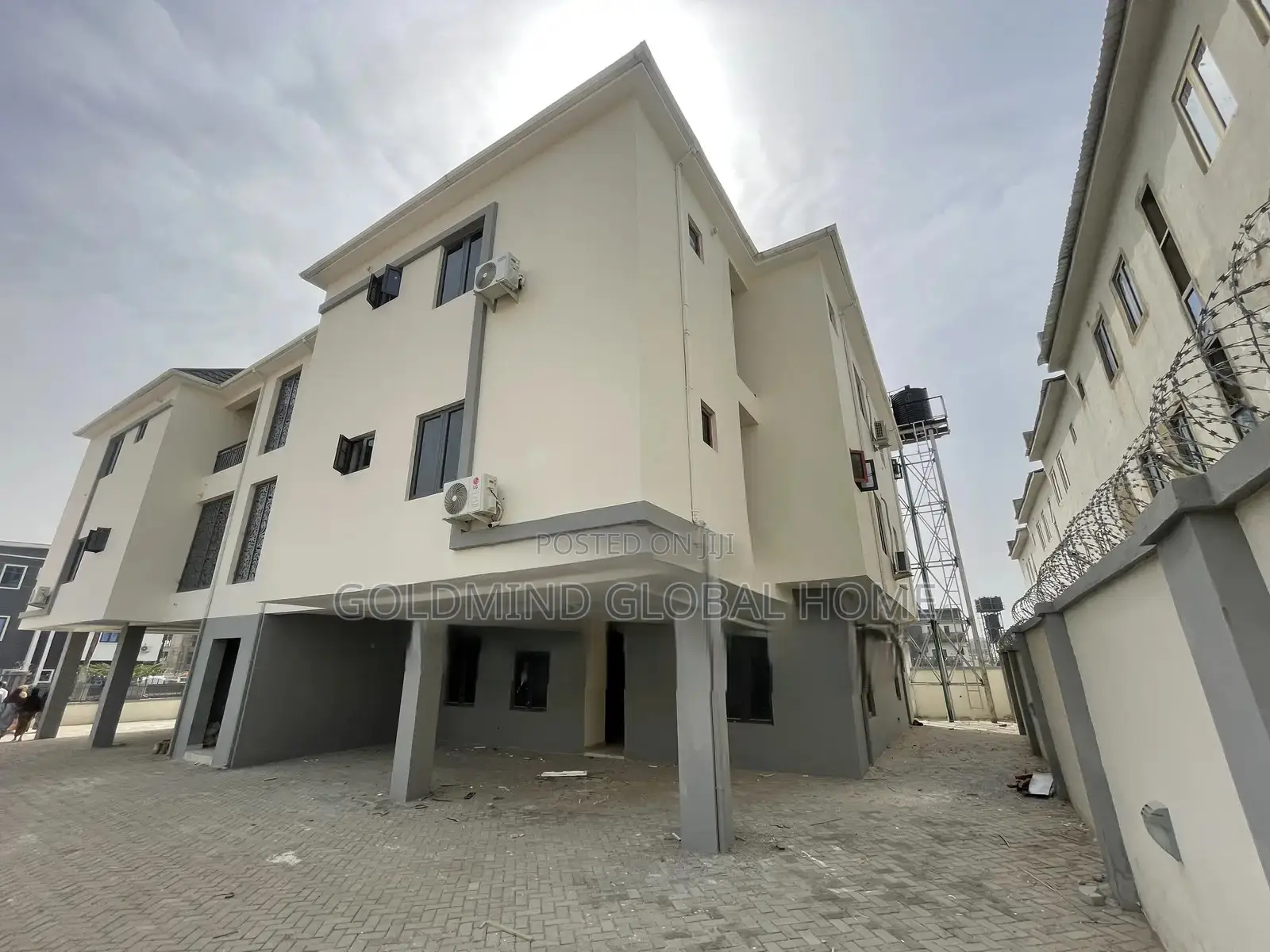 3bdrm Apartment in Jahi for sale