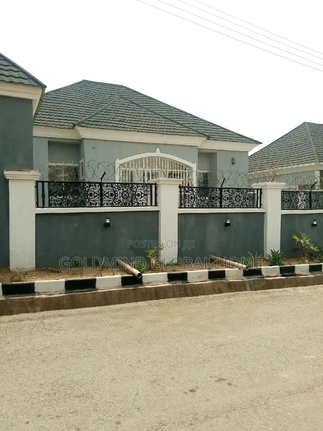 3bdrm Bungalow In Gwarinpa Life Camp For Sale