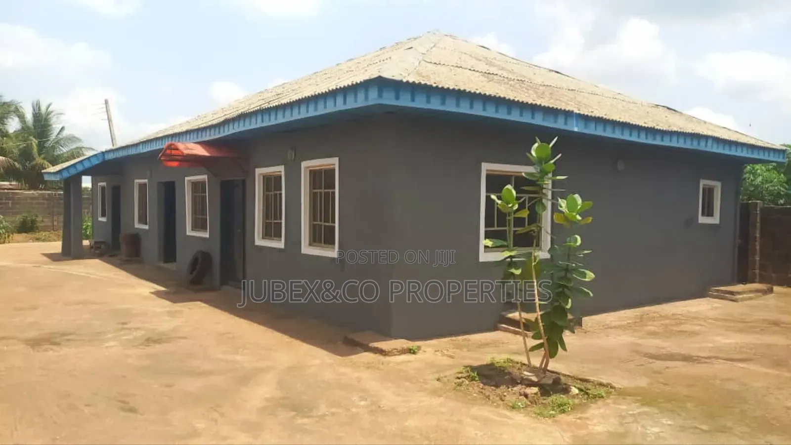 2bdrm Bungalow in Iyana Iyesi, Ado-Odo/Ota for sale