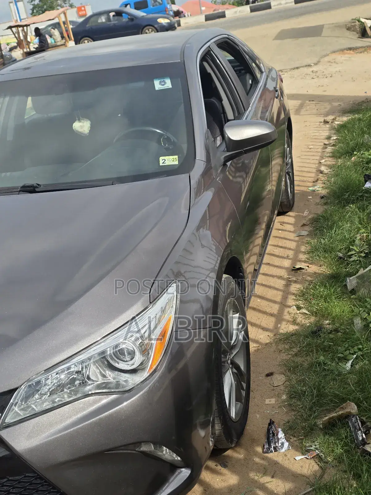 Toyota Camry SE 4dr Sedan (2.5L 4cyl 6A) 2017 Gray