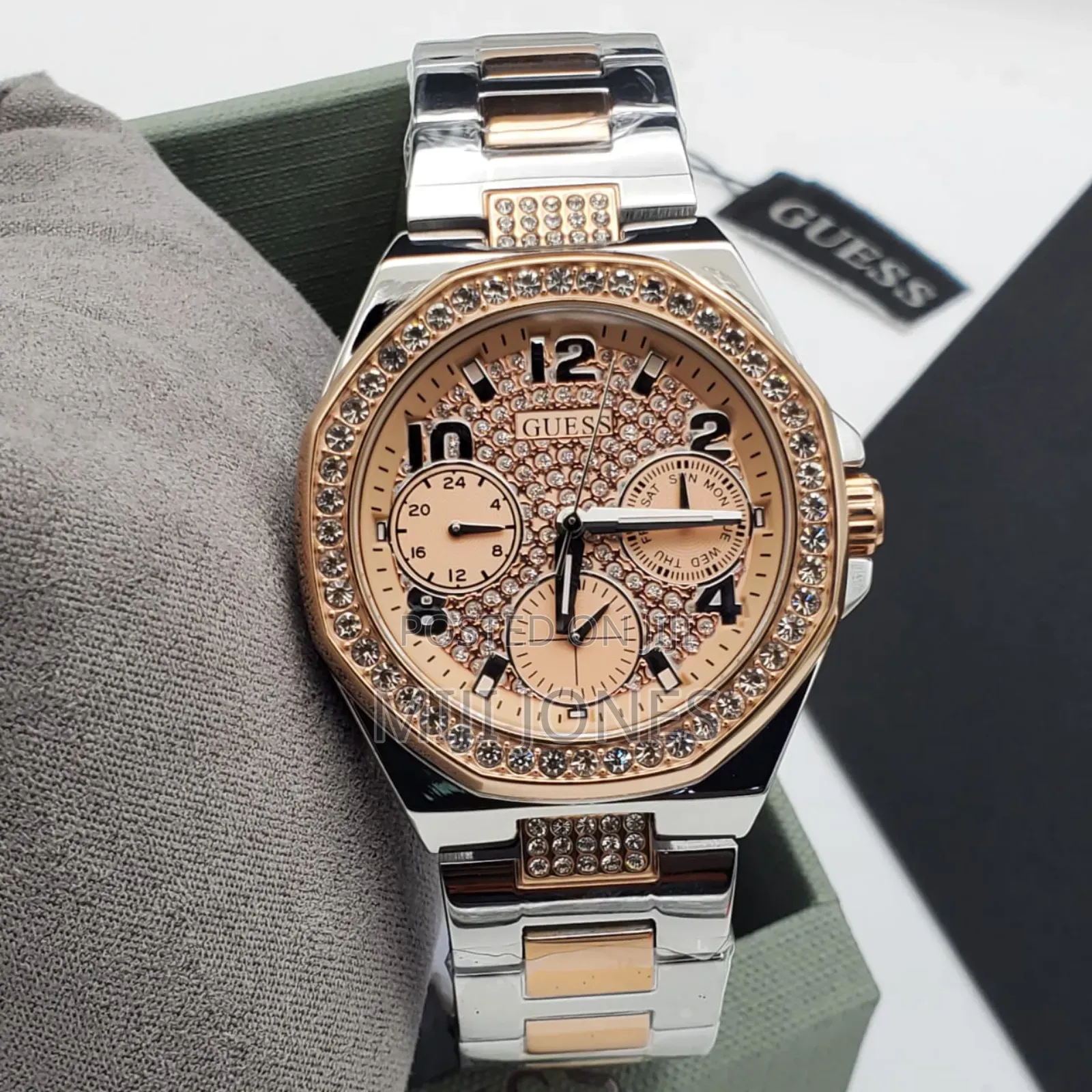 Guess Unisex Chain Watches