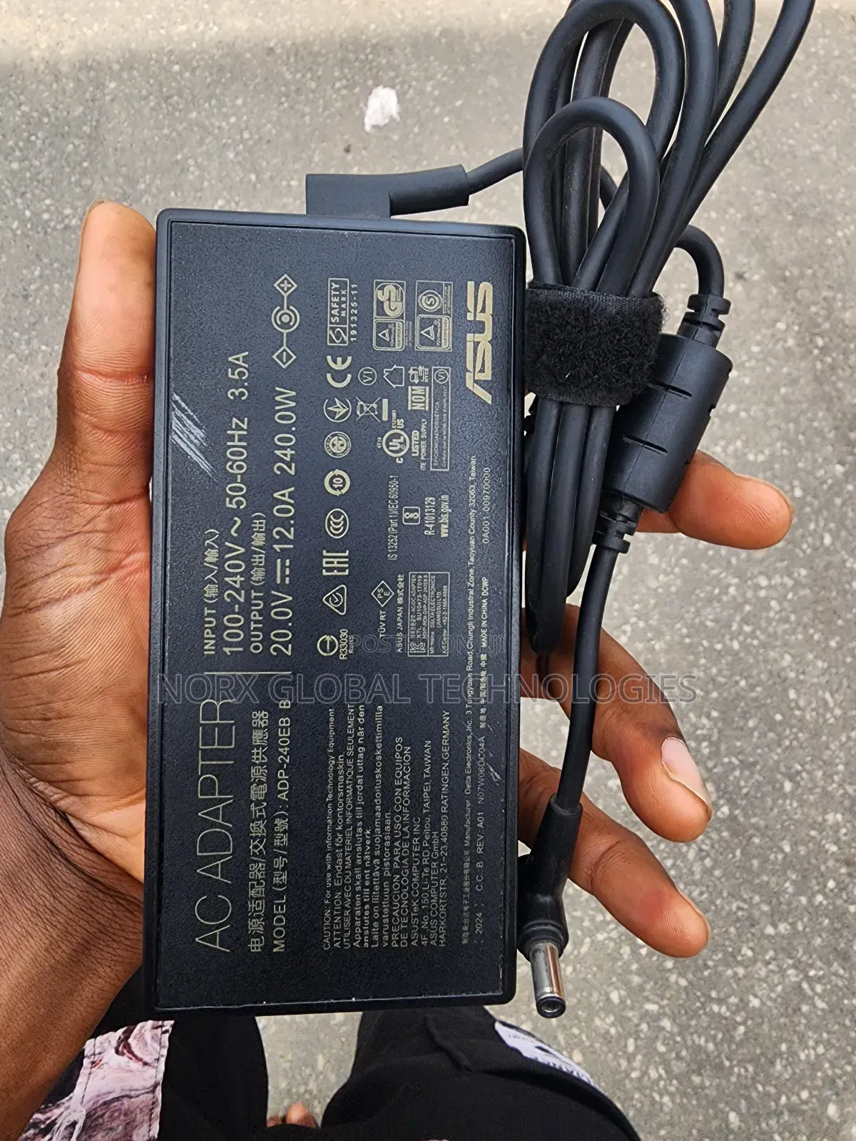 240w Asus Rog Power Adapter