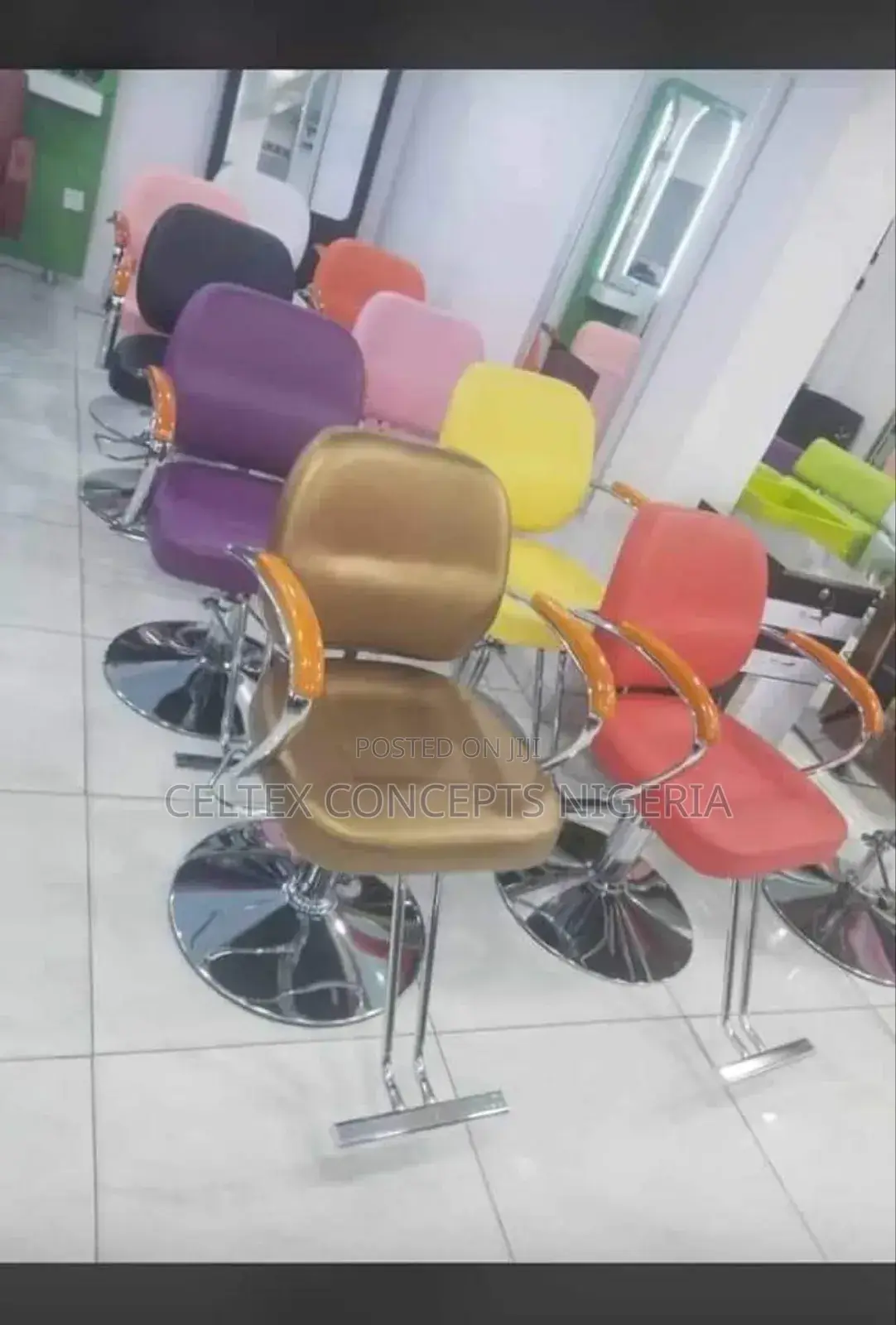 Saloon Chair