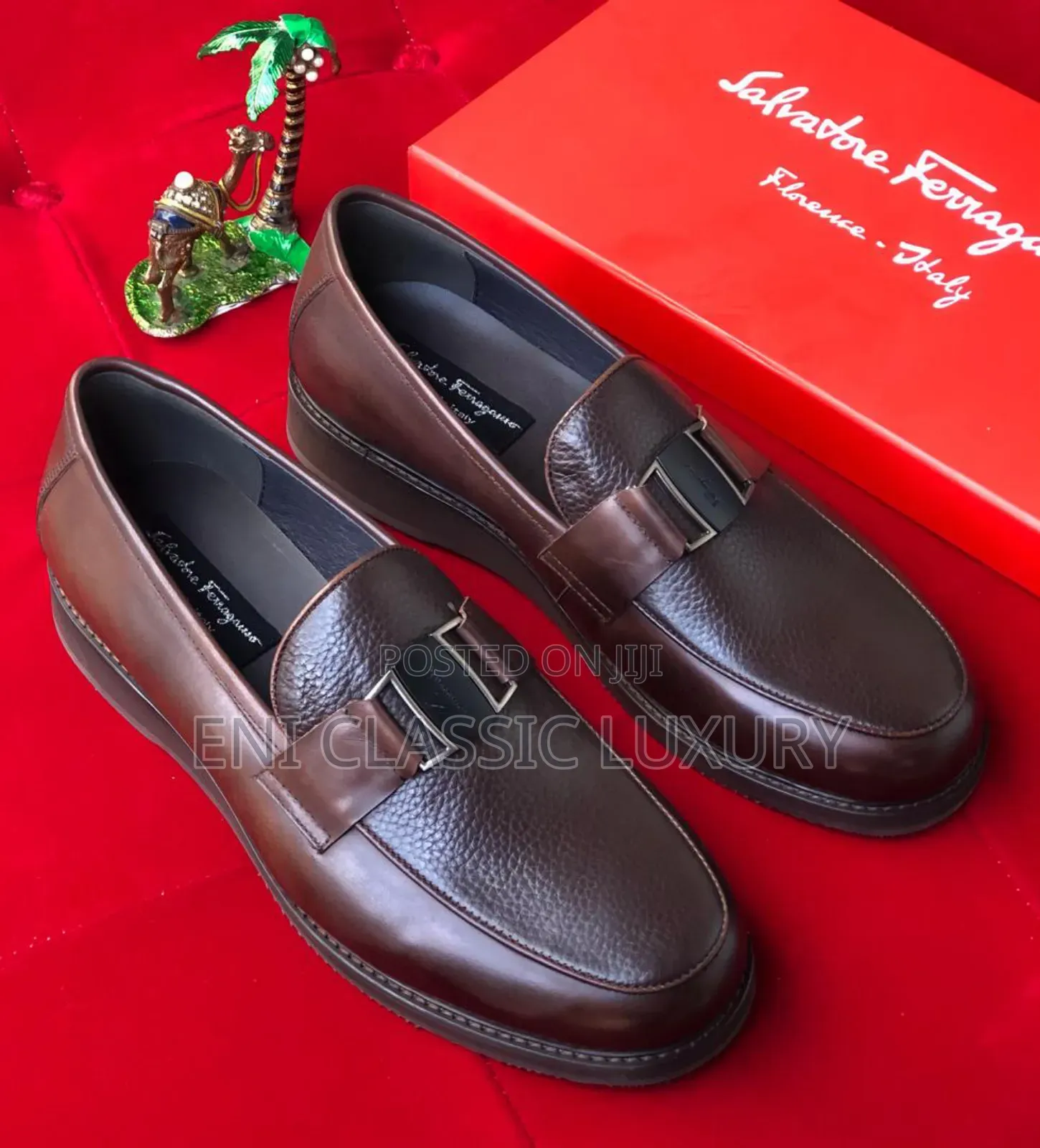 Original Luxury Designer Shoe Ferragamo Well Branded Package
