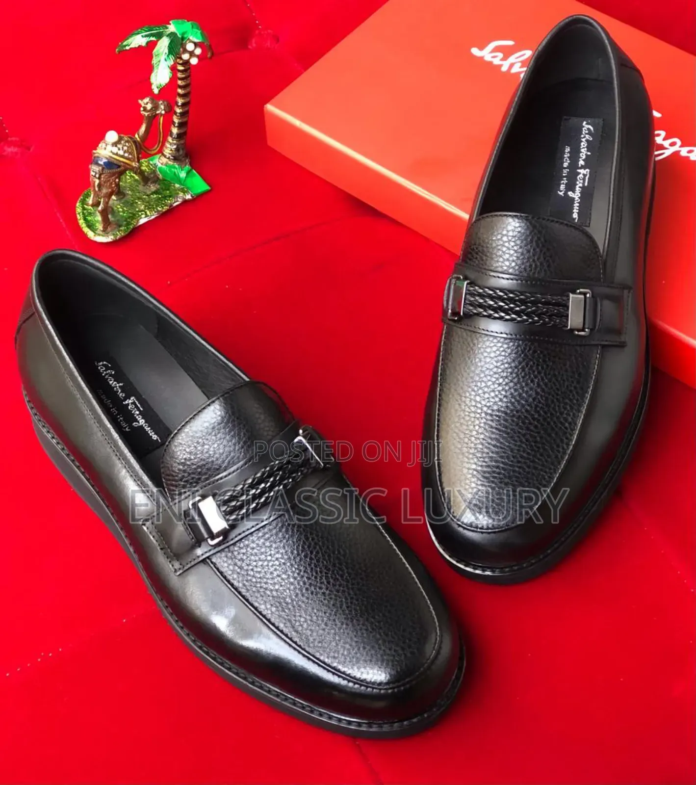 Original Luxury Designer Shoe Ferragamo Well Branded Package