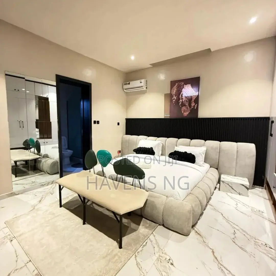 3-Bedroom Penthouse With Private Cinema and Pool