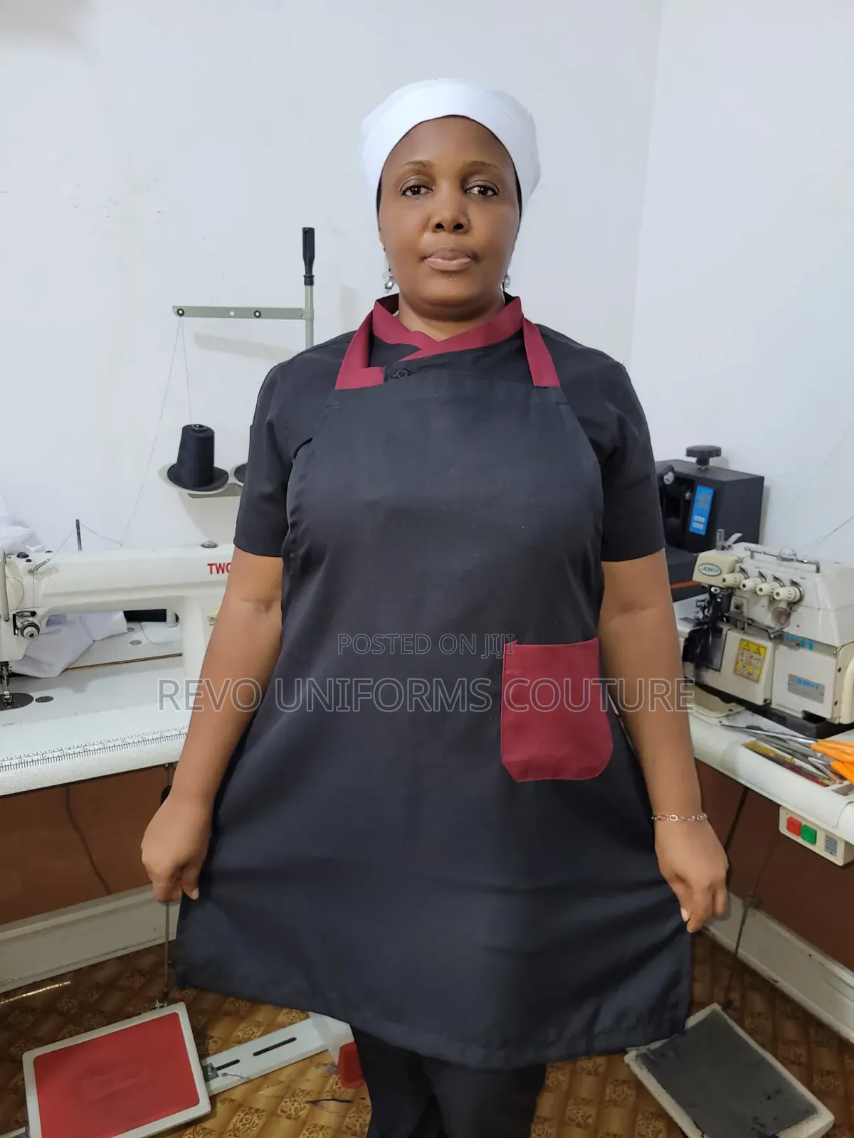 Full Apron ( White, Black, Wine, Black Mixed With Wine)