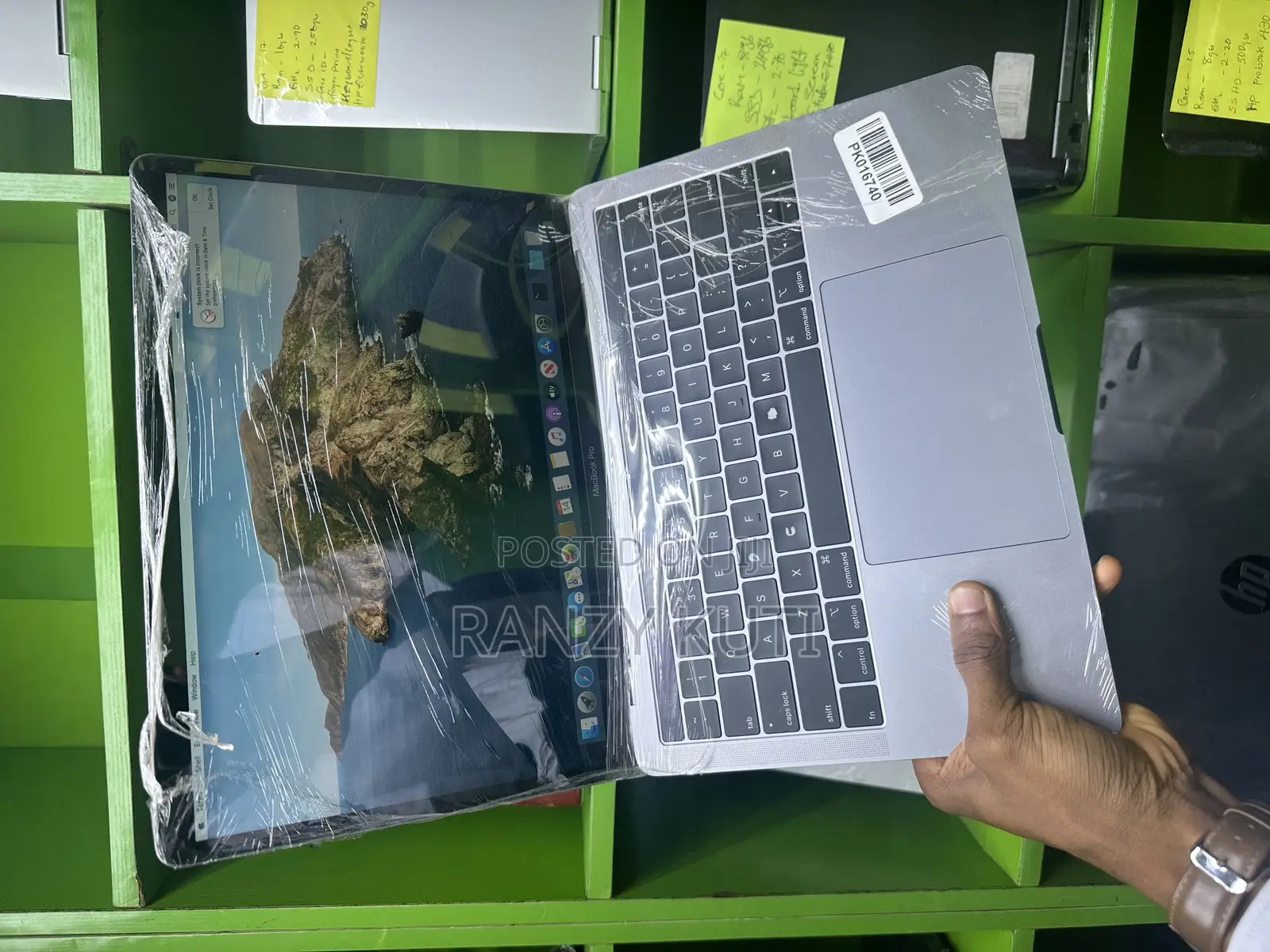 Laptop Apple MacBook Pro 2019 16GB Intel Core I7 SSD 256GB