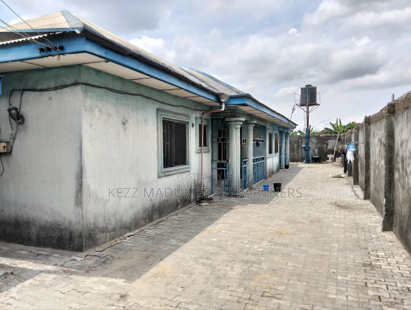 4bdrm Block of Flats in Rumuodomaya , Port for sale