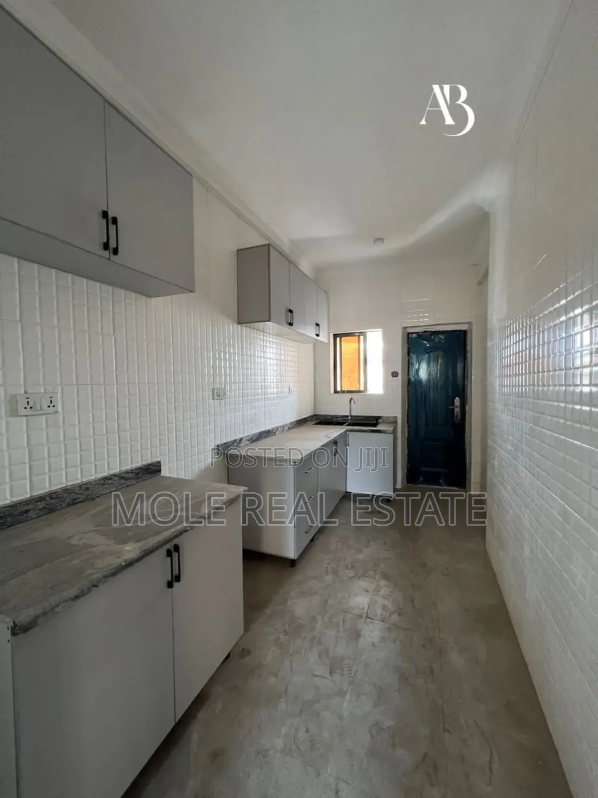 Furnished 4bdrm Block of Flats in Egbeda / Egbeda for sale