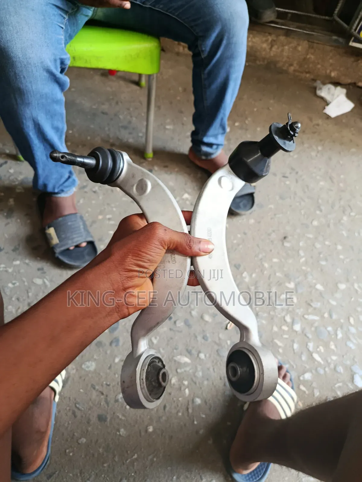 Upper Arm Ls460/Ls500