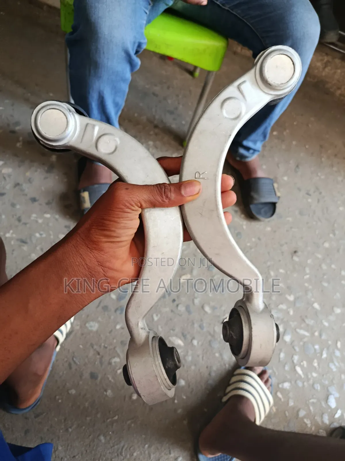 Upper Arm Ls460/Ls500