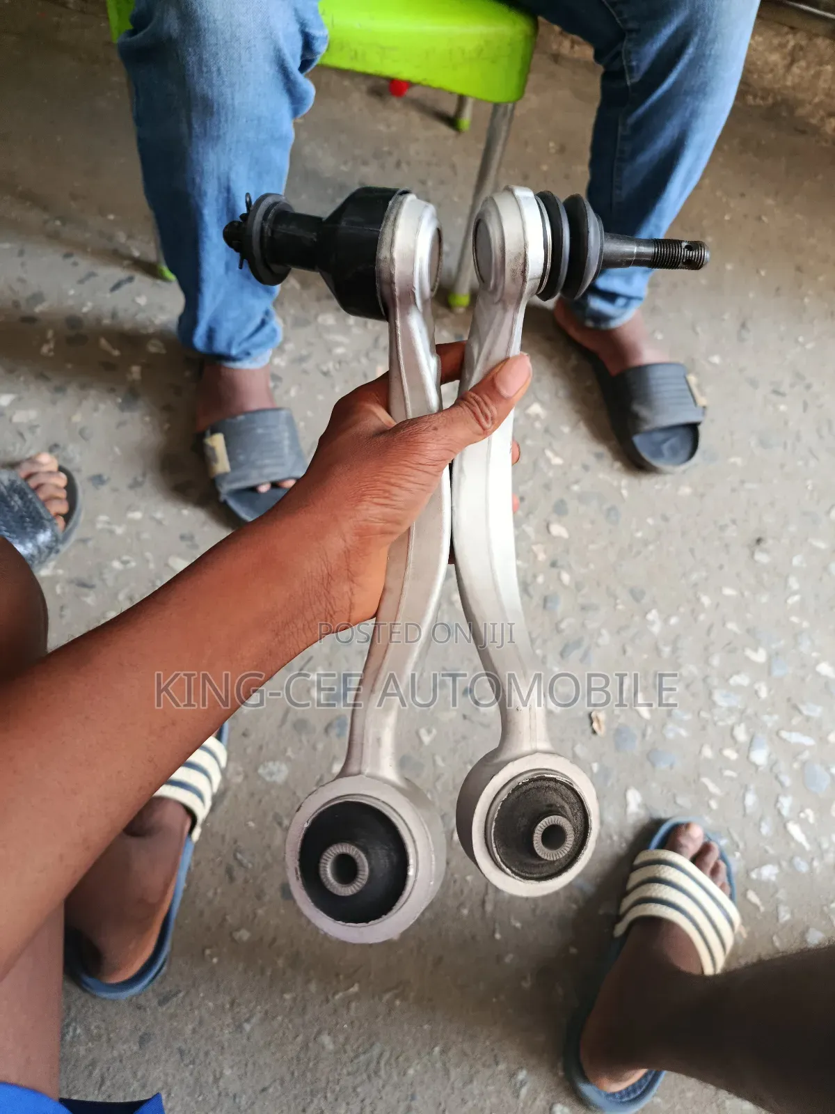 Upper Arm Ls460/Ls500