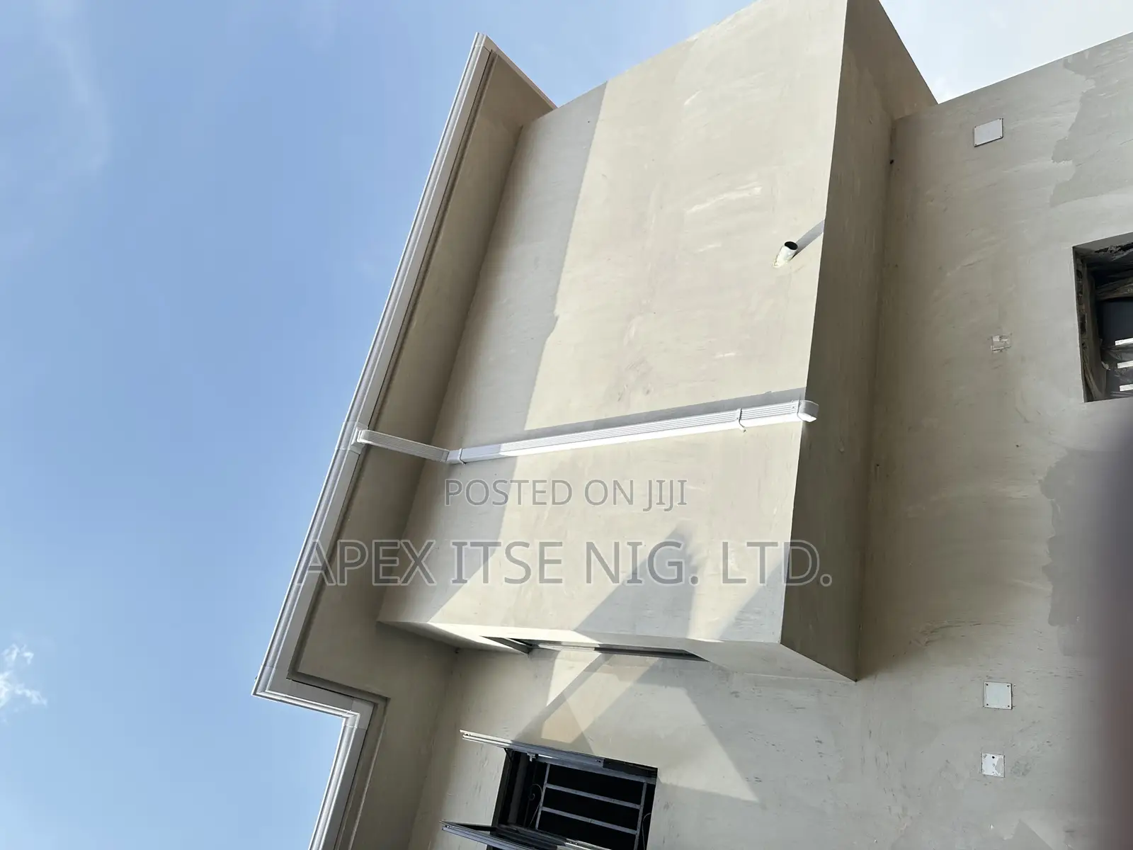 Roof Water Collector
