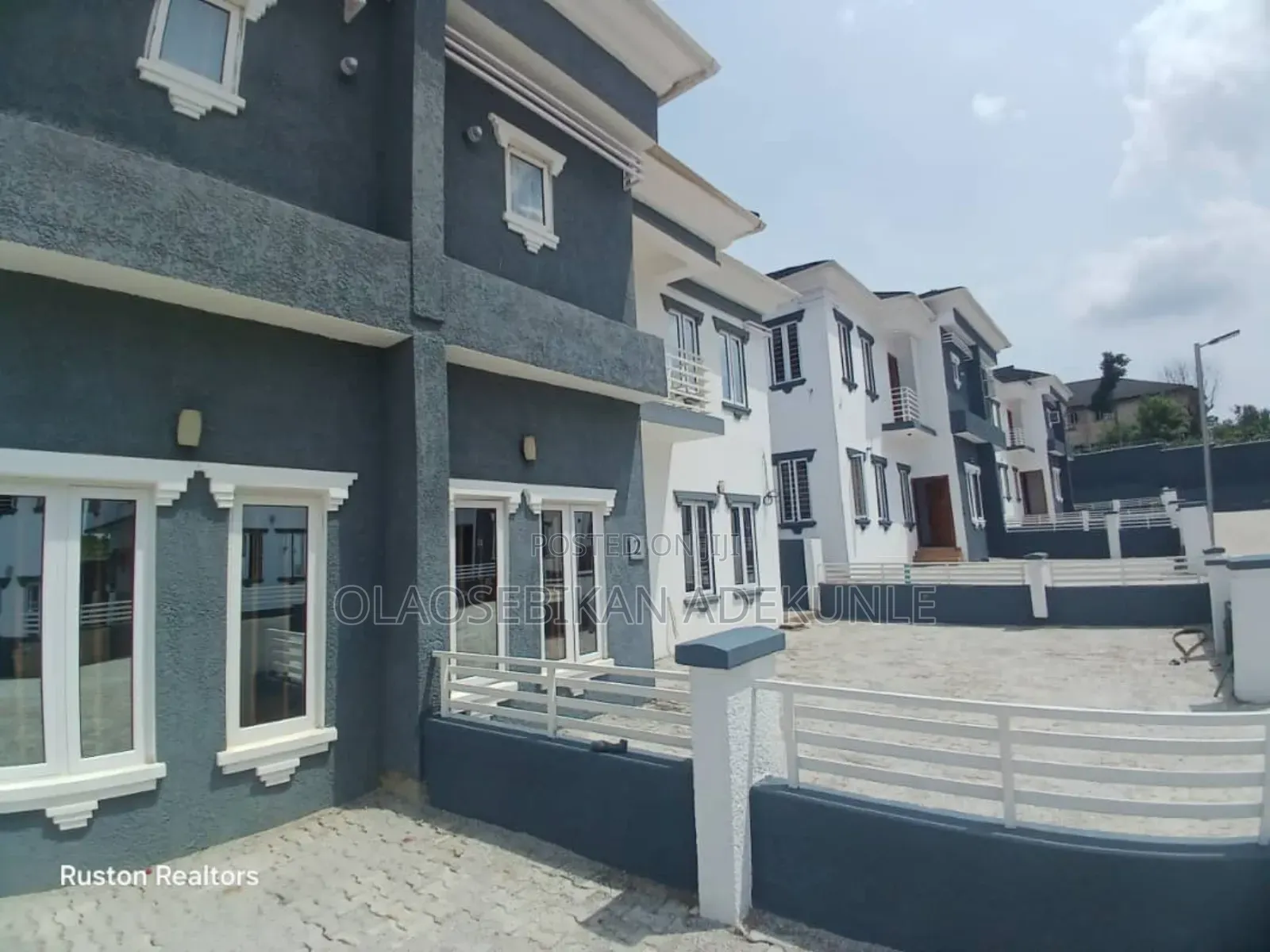 4bdrm Duplex in Jericho Gra, Ibadan for sale