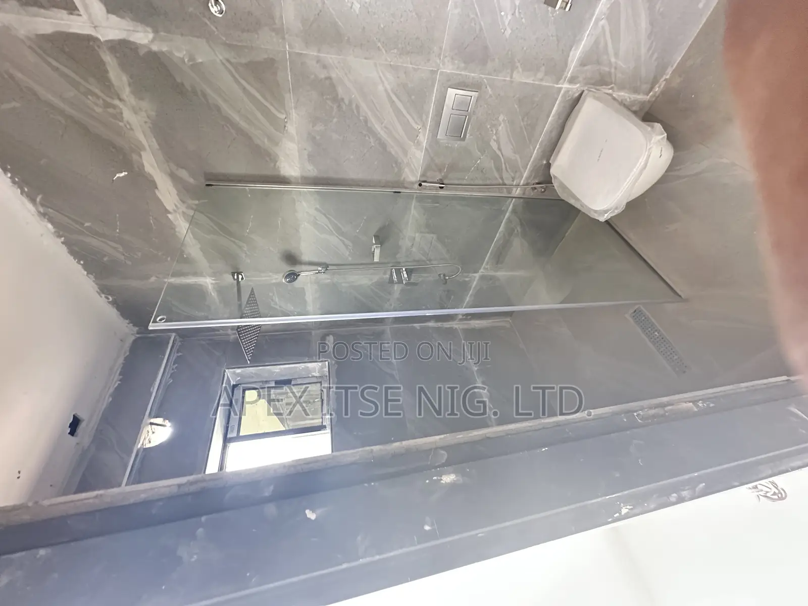 Fixed Glass Cubicle For Bathroom