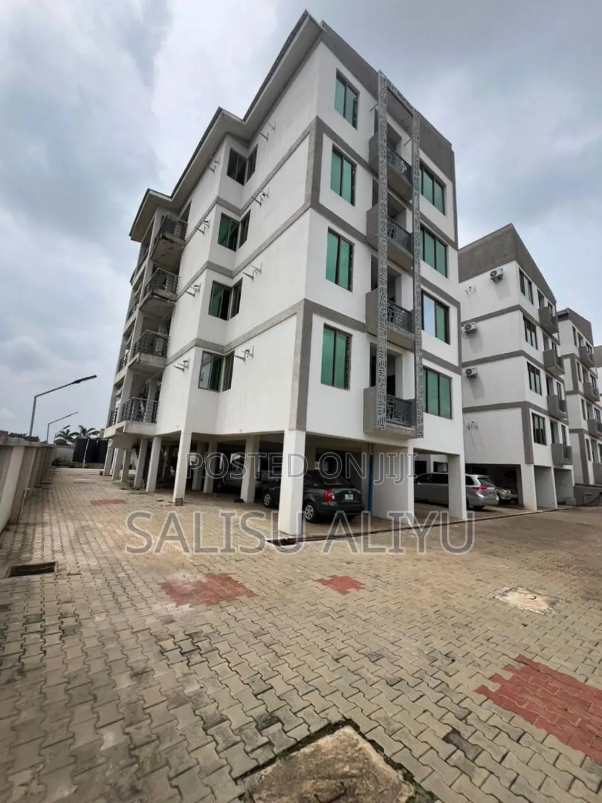 3bdrm Apartment in Life Camp for sale