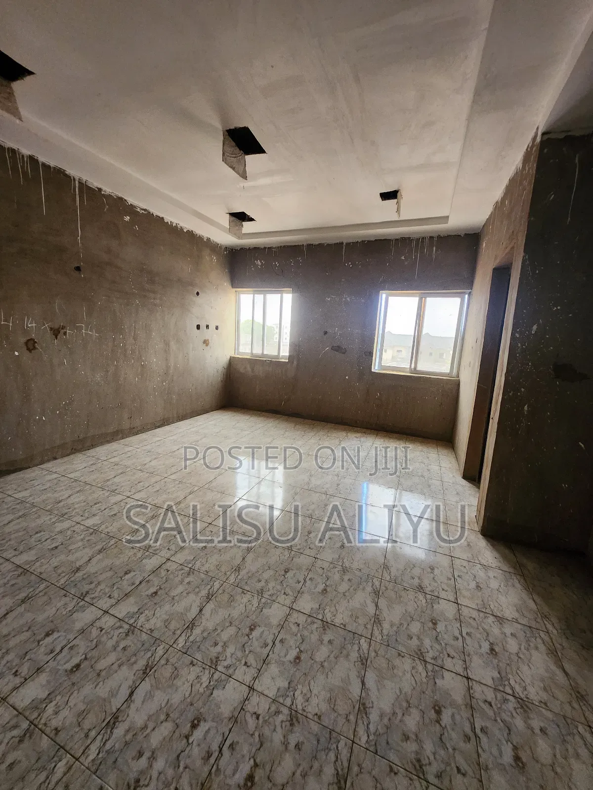 3bdrm Apartment in Idu/ Mbora for sale