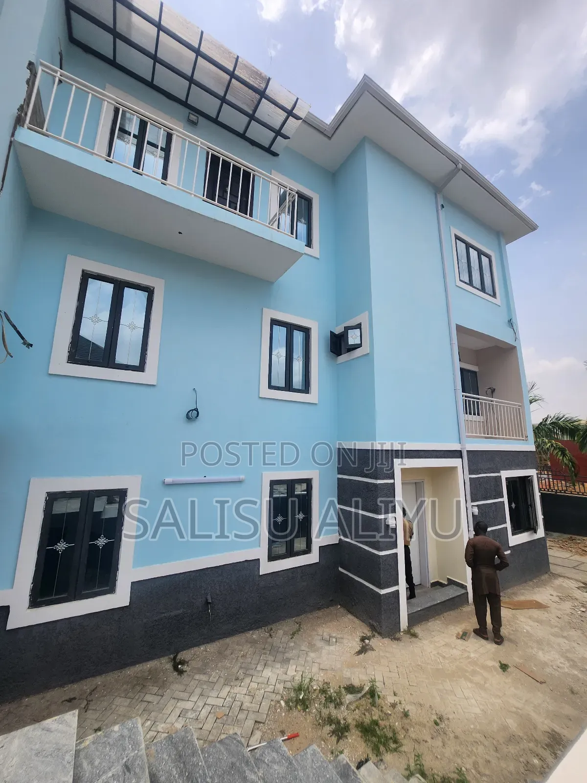 5bdrm Duplex in Idu/Mbora for sale