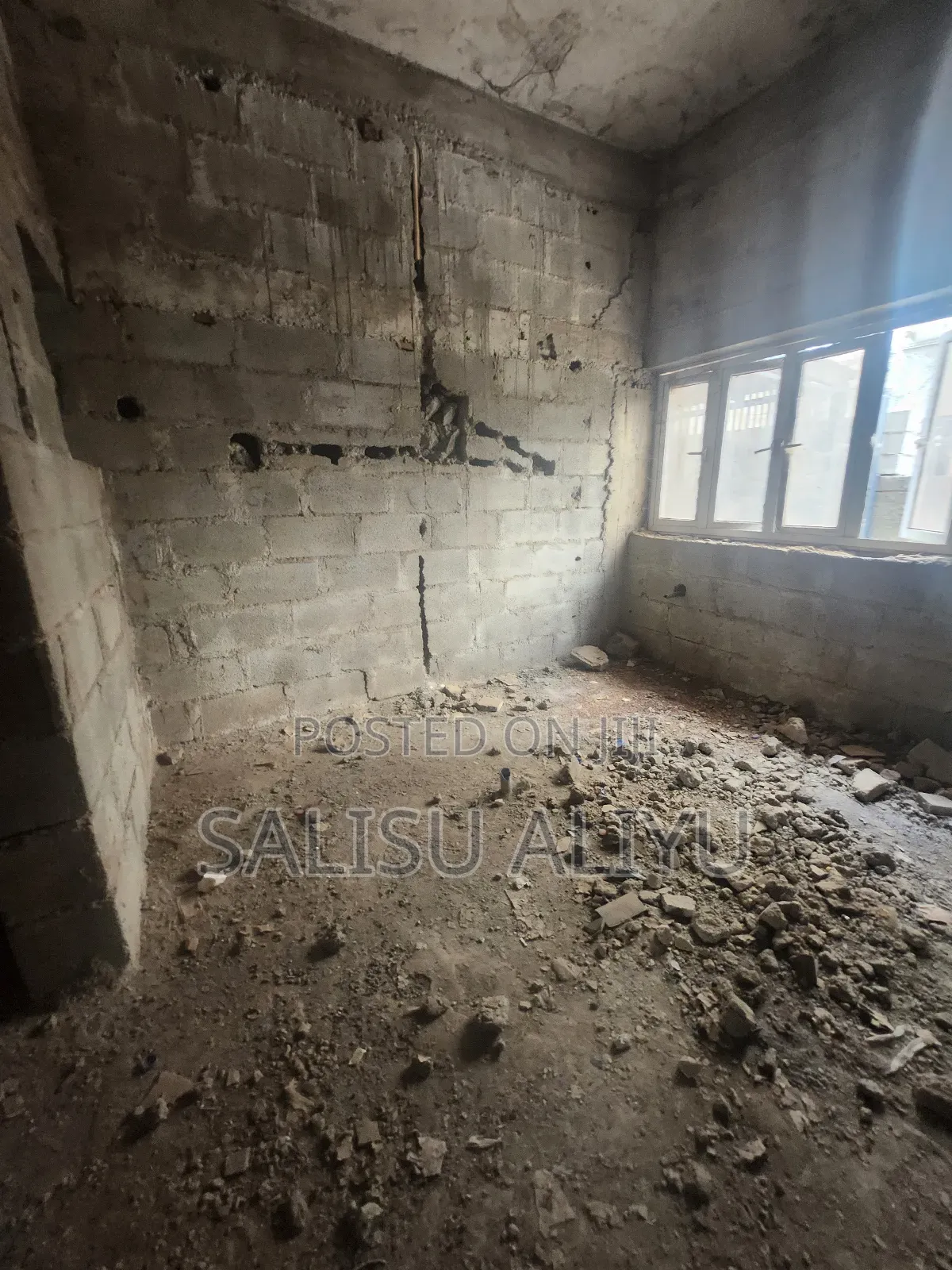 4bdrm Duplex in Idu/Mbora for sale