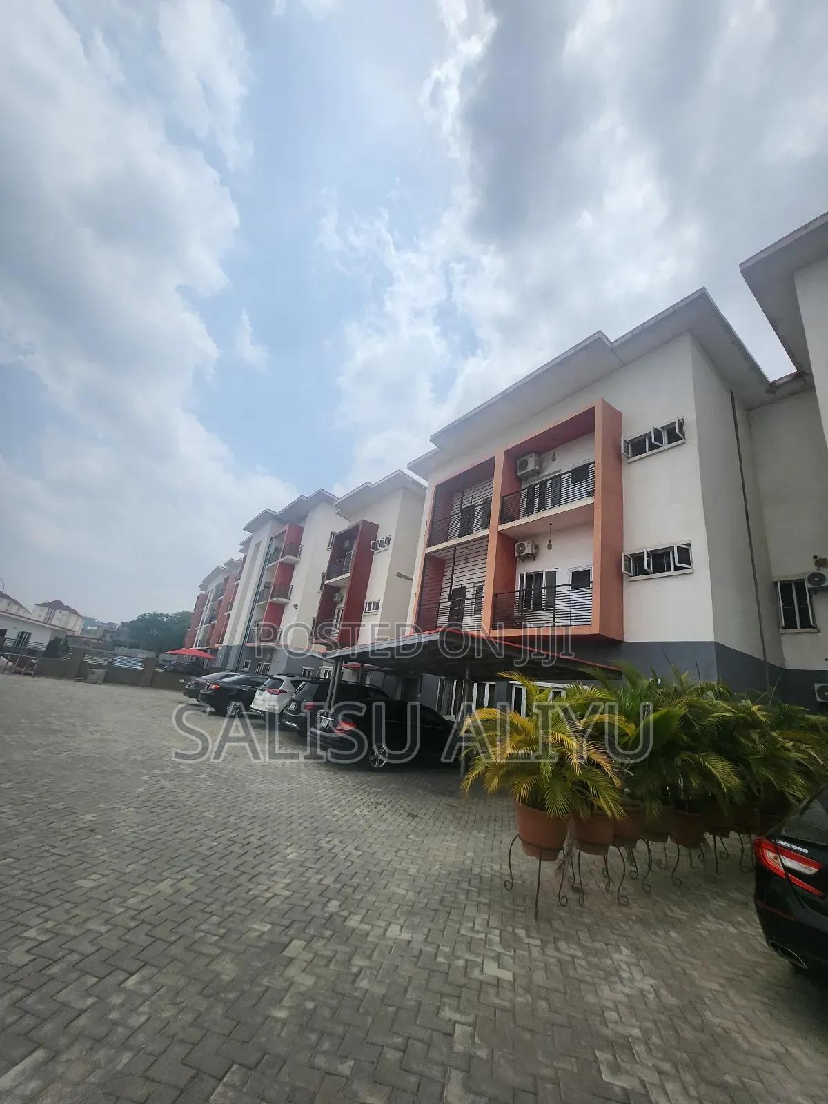 4bdrm Duplex in Idu/Mbora for sale