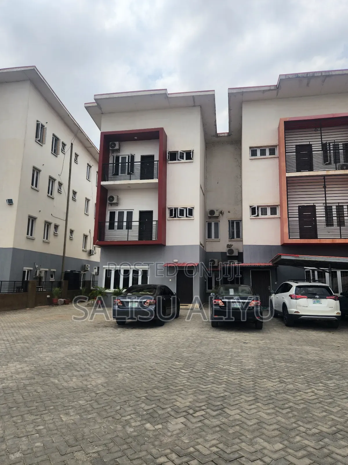 4bdrm Duplex in Idu/Mbora for sale