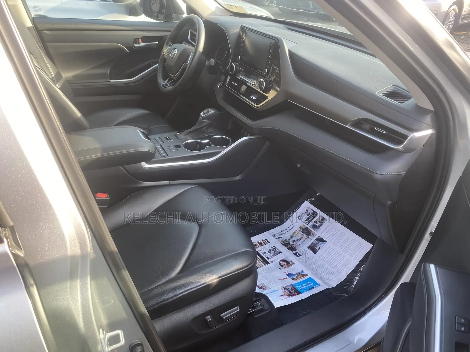 Toyota Highlander XLE 2021 Gray