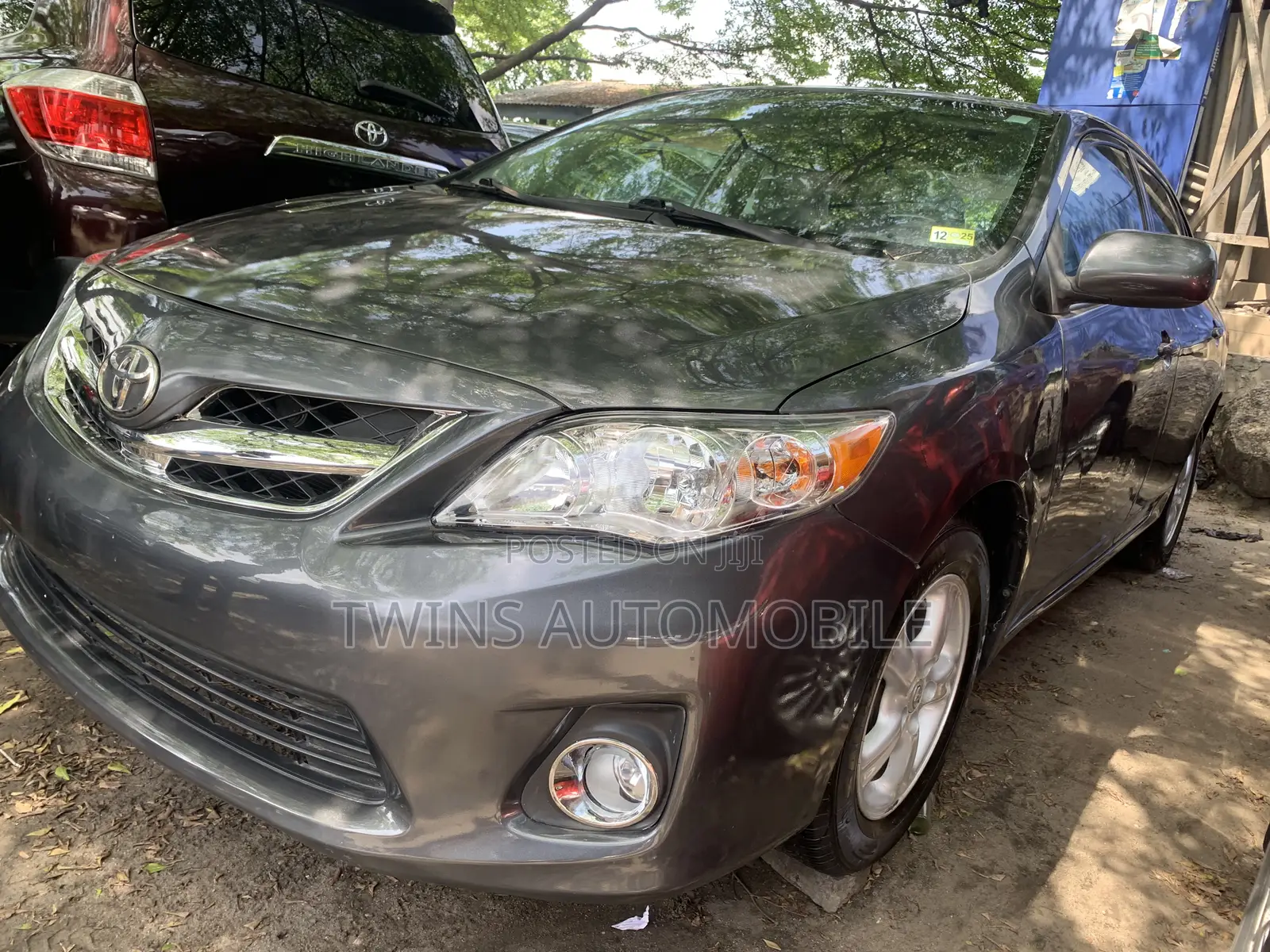 Toyota Corolla LE 4dr Sedan (1.8L 4cyl 4A) 2010 Gray
