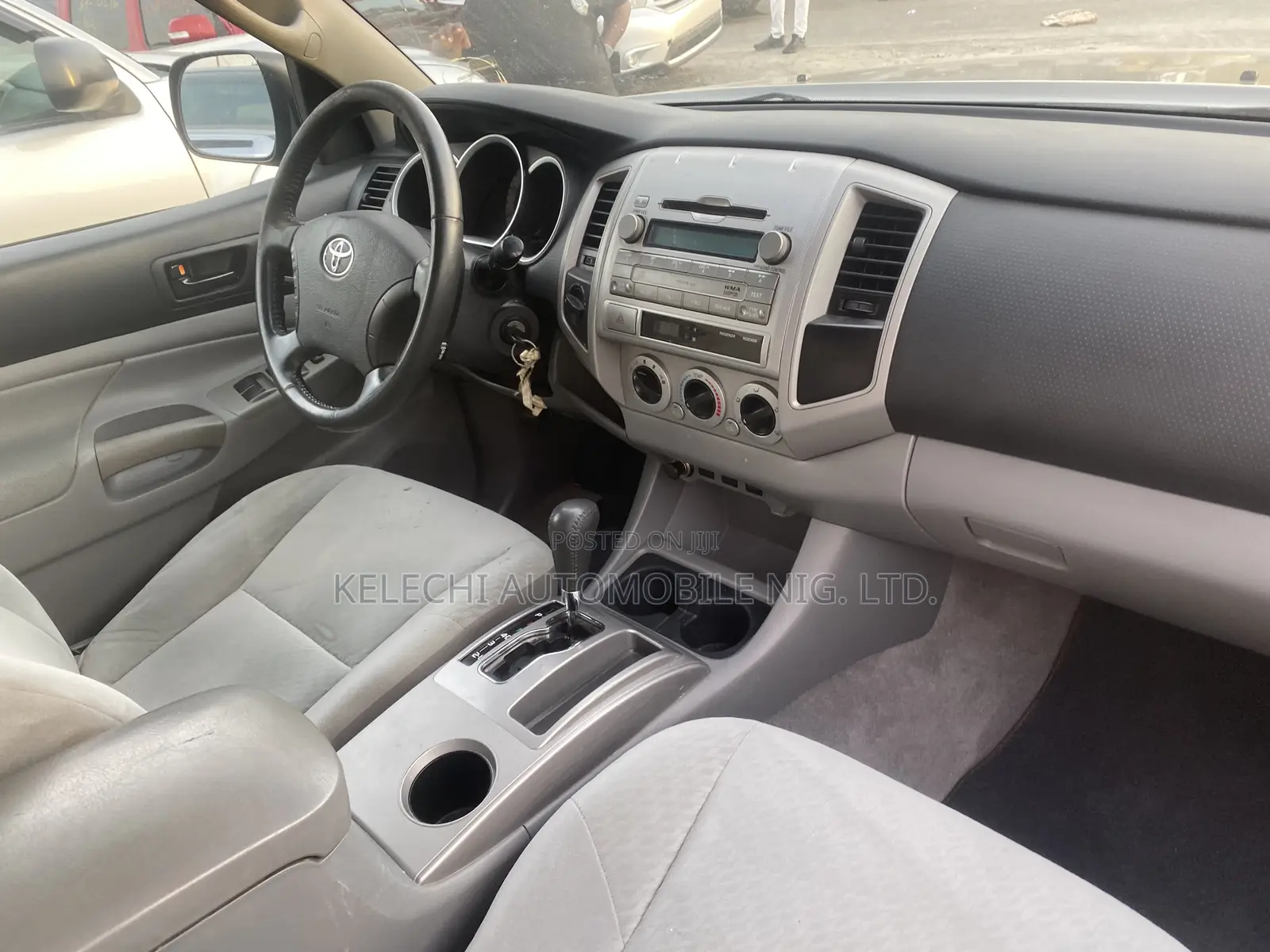 Toyota Tacoma Double Cab V6 Automatic 2010 Gray