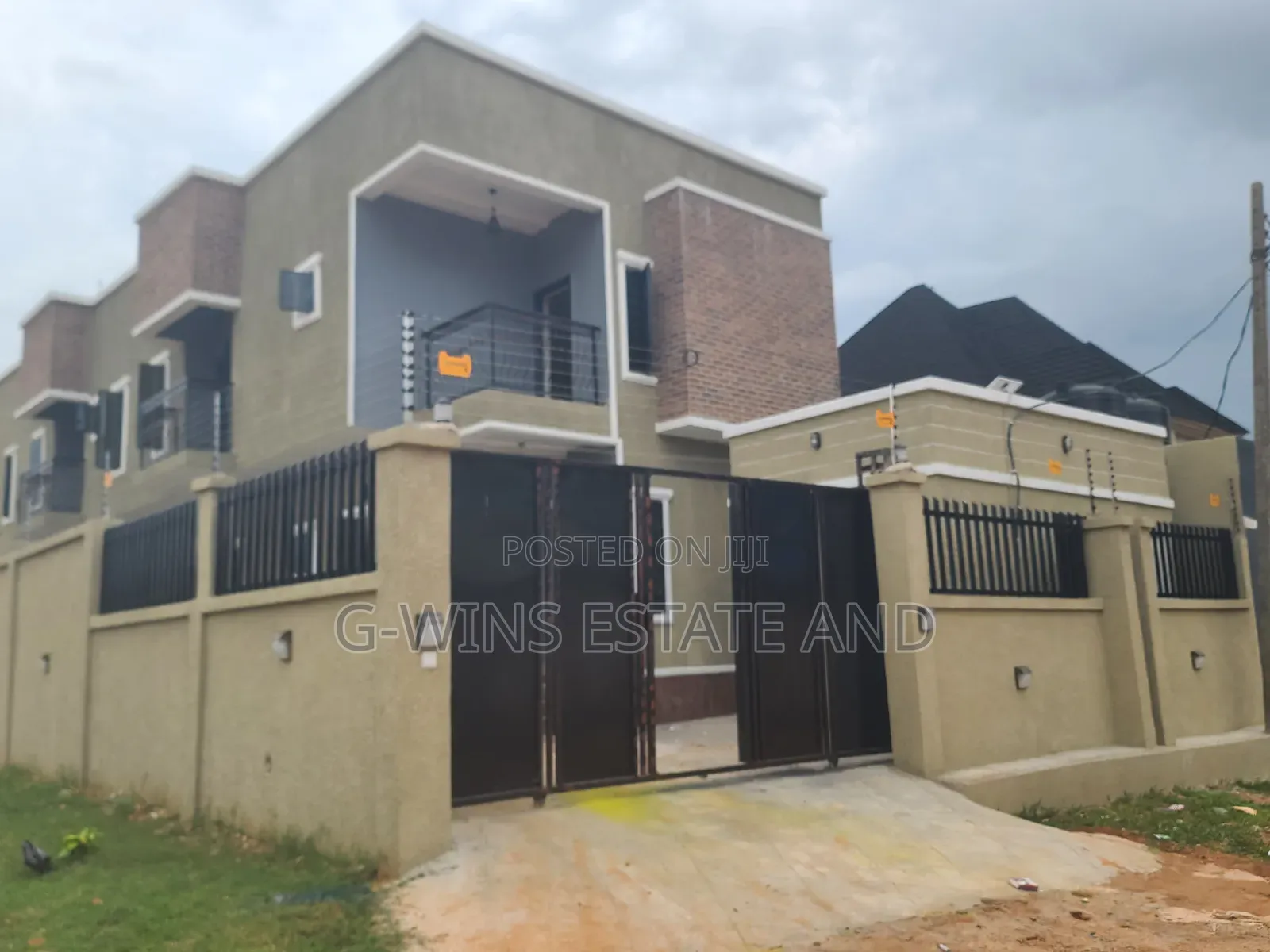 4bdrm Duplex in Ogunmwenyi Off Ugbor, Benin City for rent