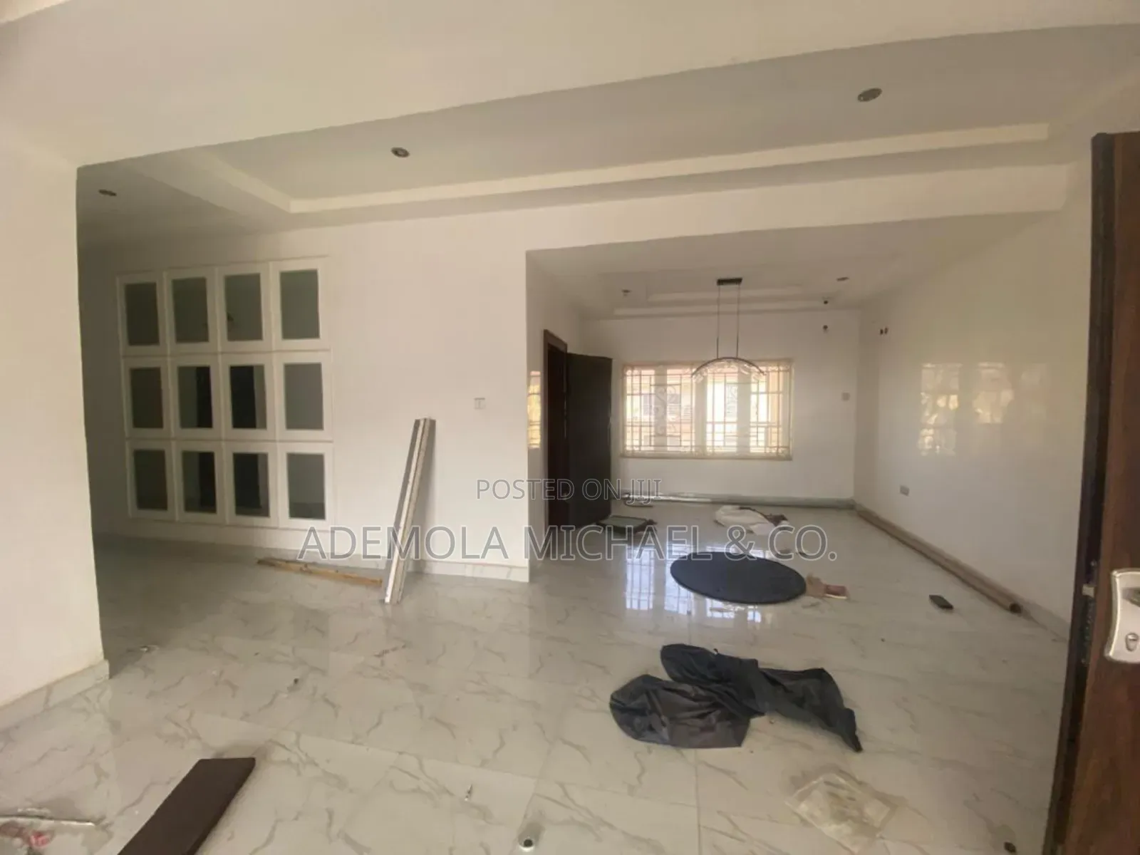 4bdrm Duplex in Wuse for rent