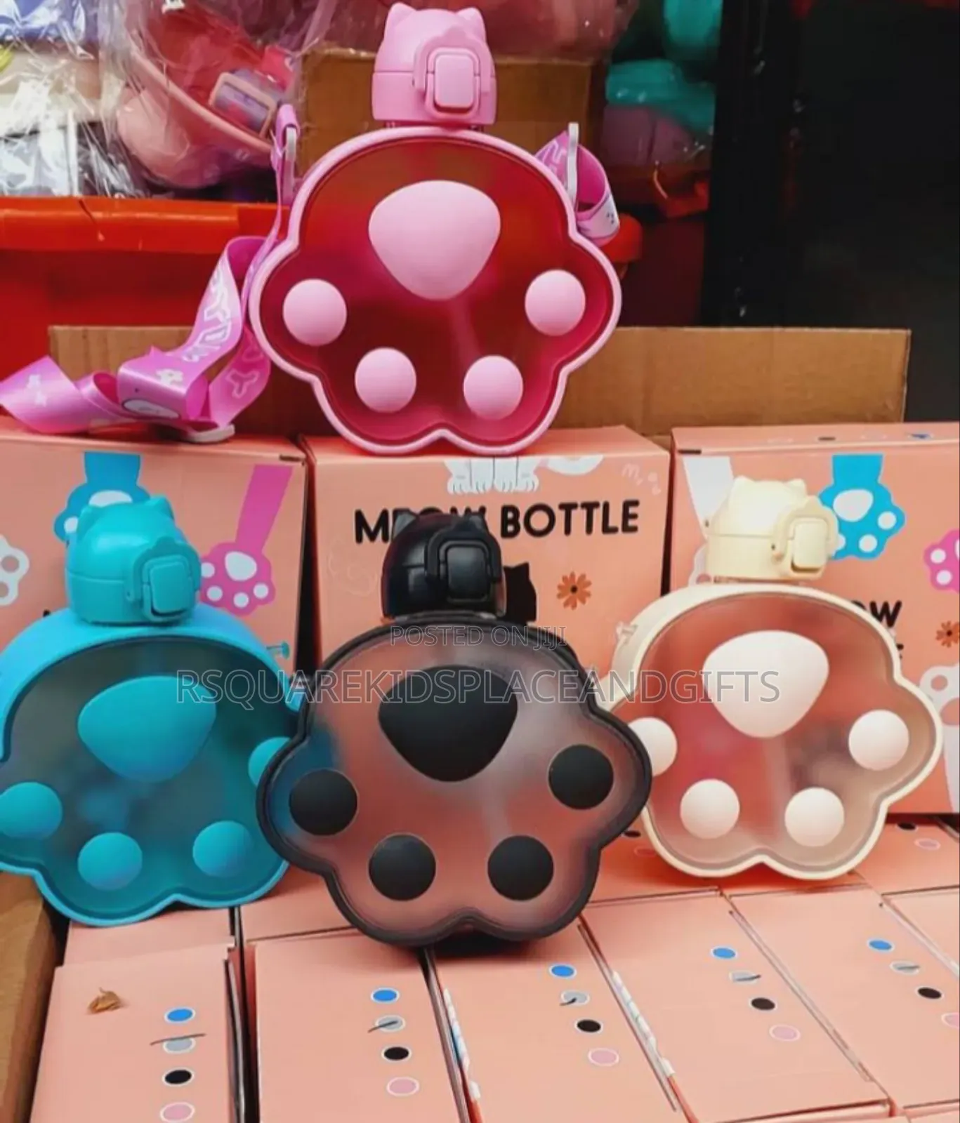 Paw Bottle