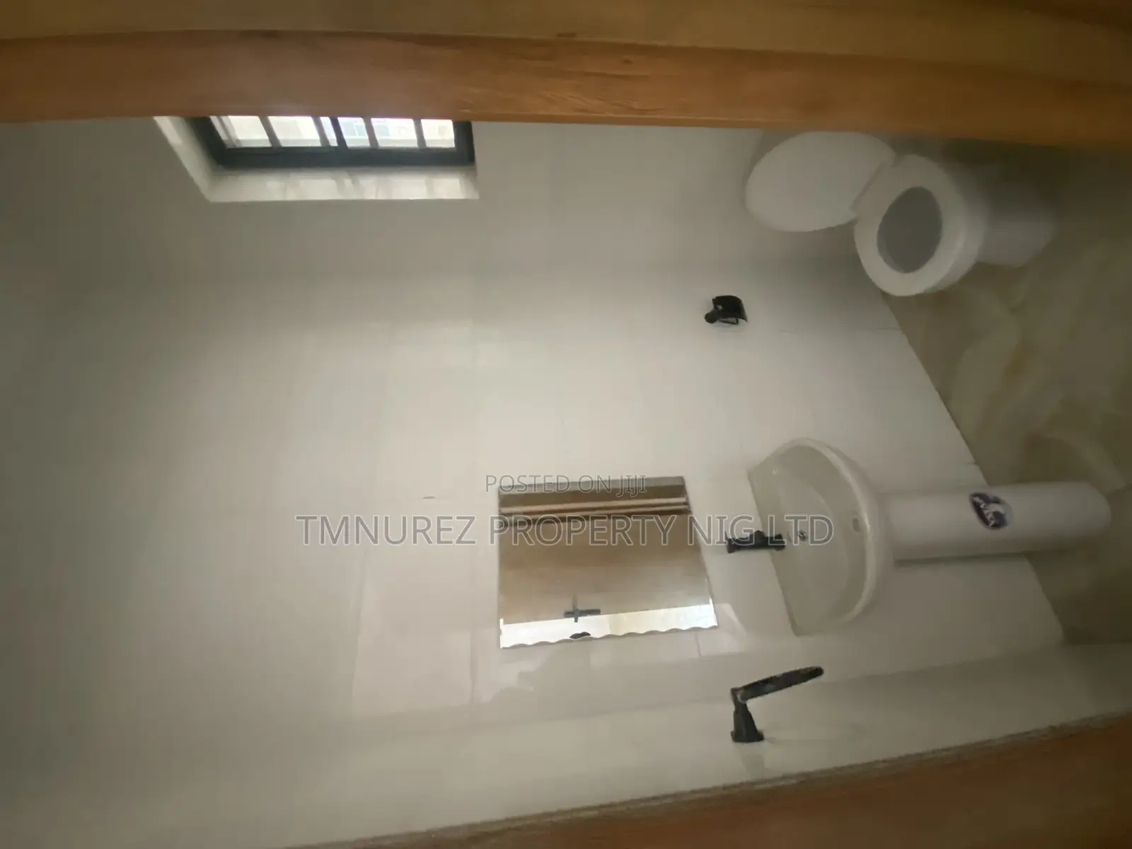 4bdrm Duplex in Harris Drive, Lekki for rent