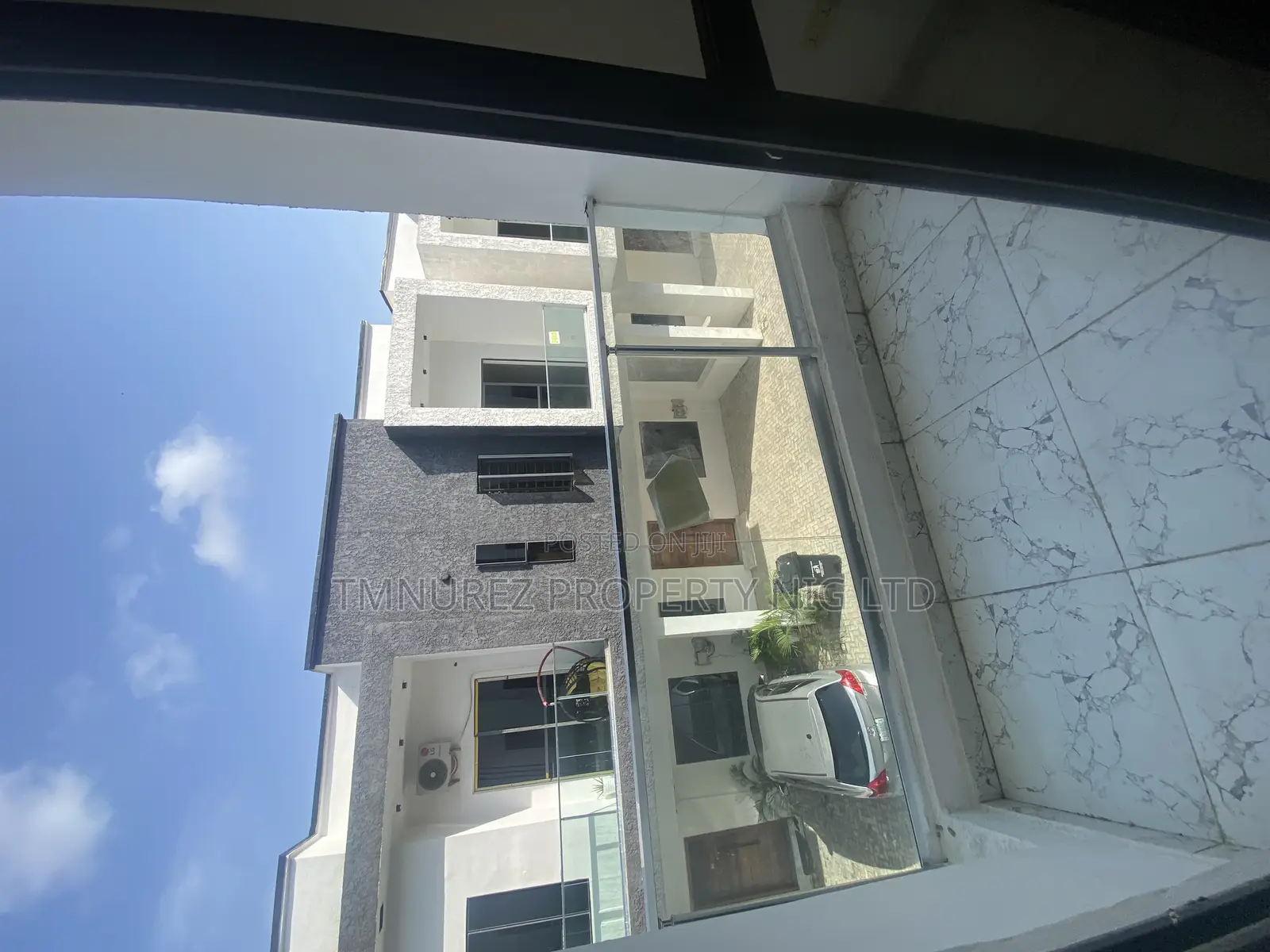 4bdrm Duplex in Harris Drive, Lekki for rent